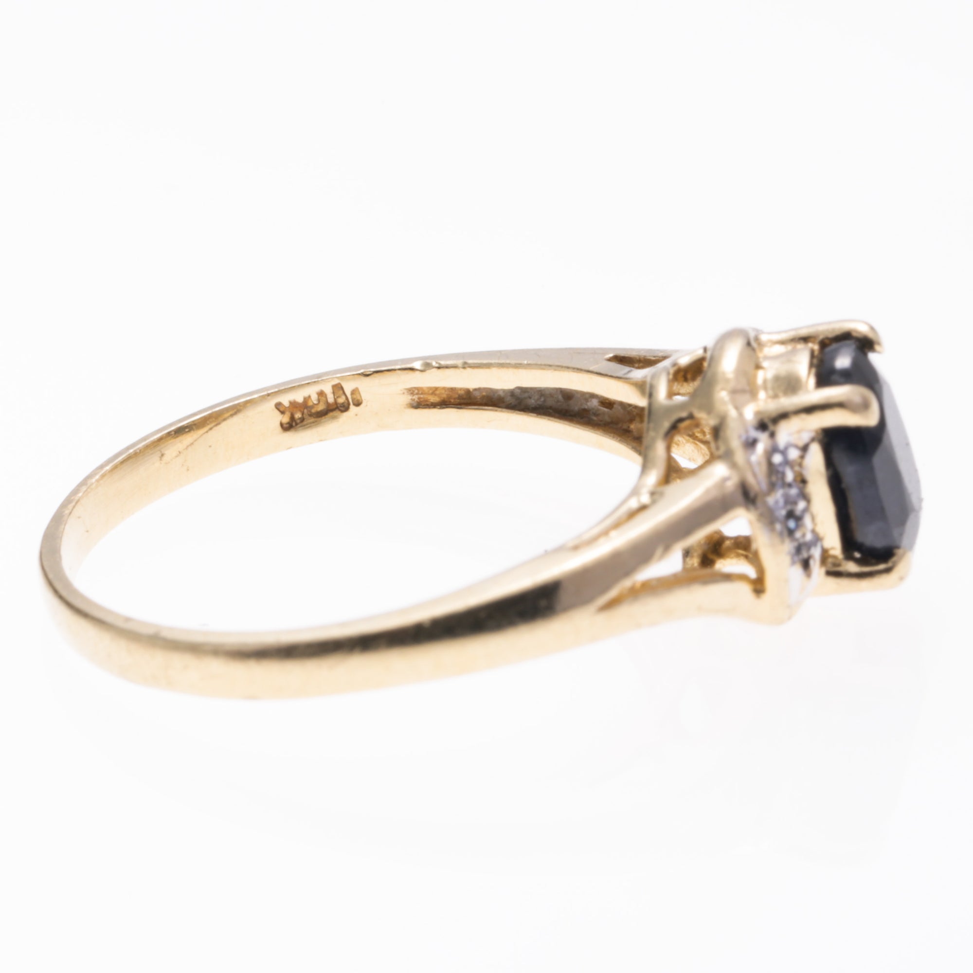 10K Yellow Gold Sapphire and Diamond Ring | 0.84ct, 0.01ctw | SZ 7.75