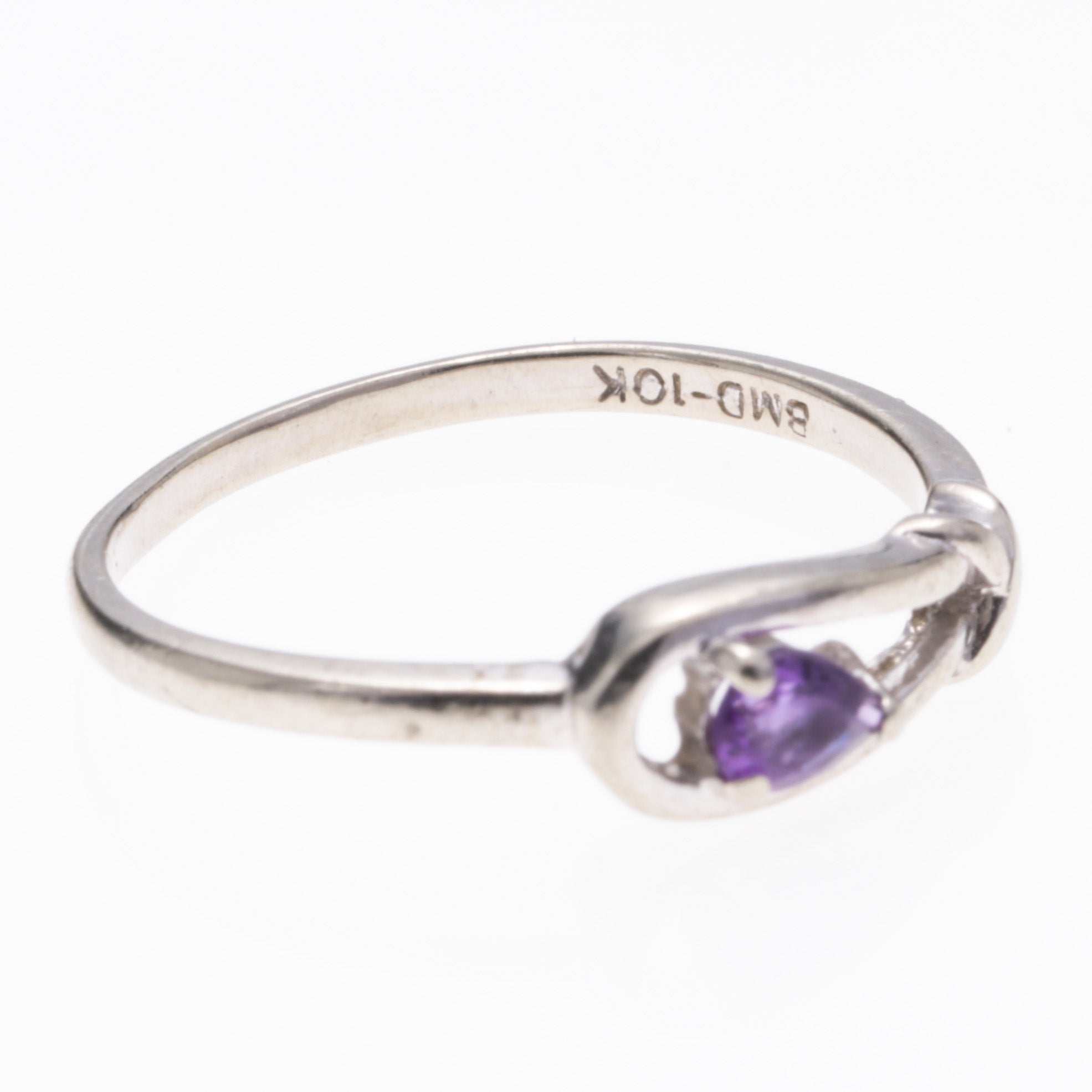 Bague en or jaune 10 carats et améthyste | 0,15 ct | Taille 5,75 
