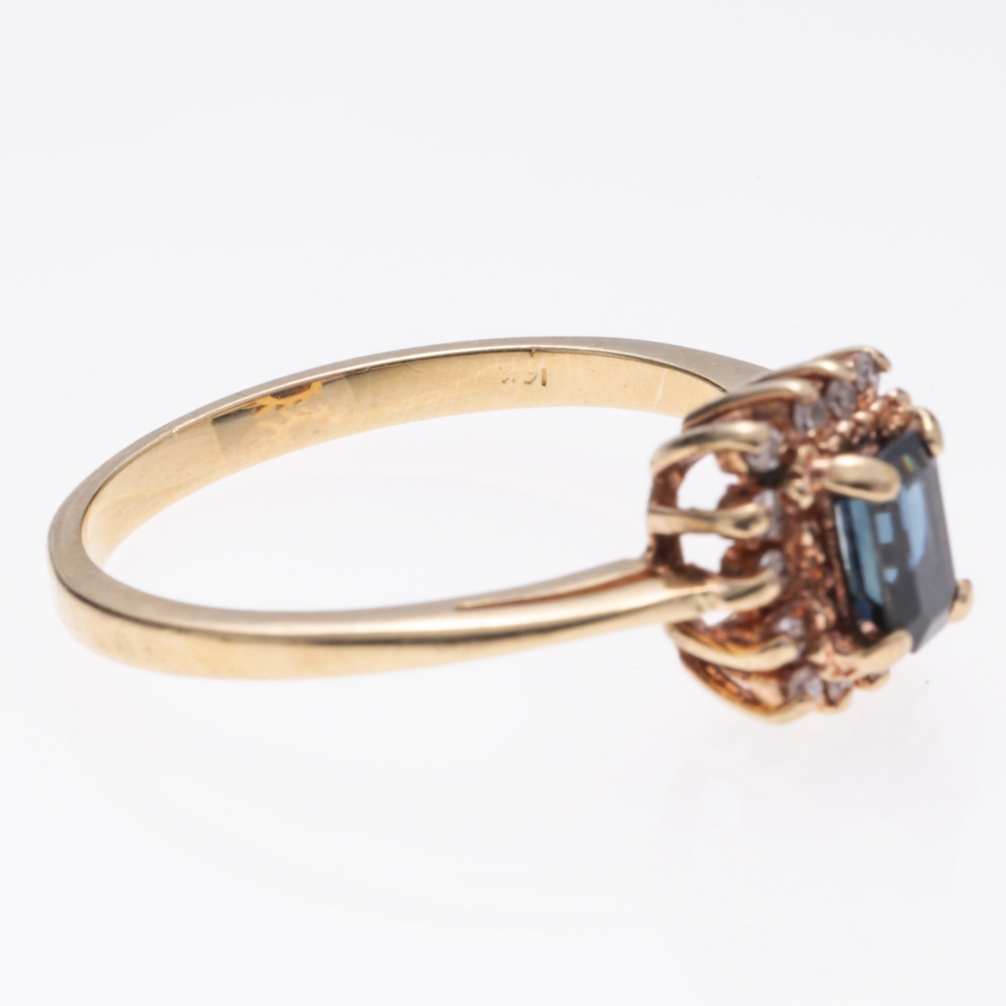 14k Yellow Gold Sapphire and Diamond Ring | 0.67ct, 0.18ctw | SZ 8.5