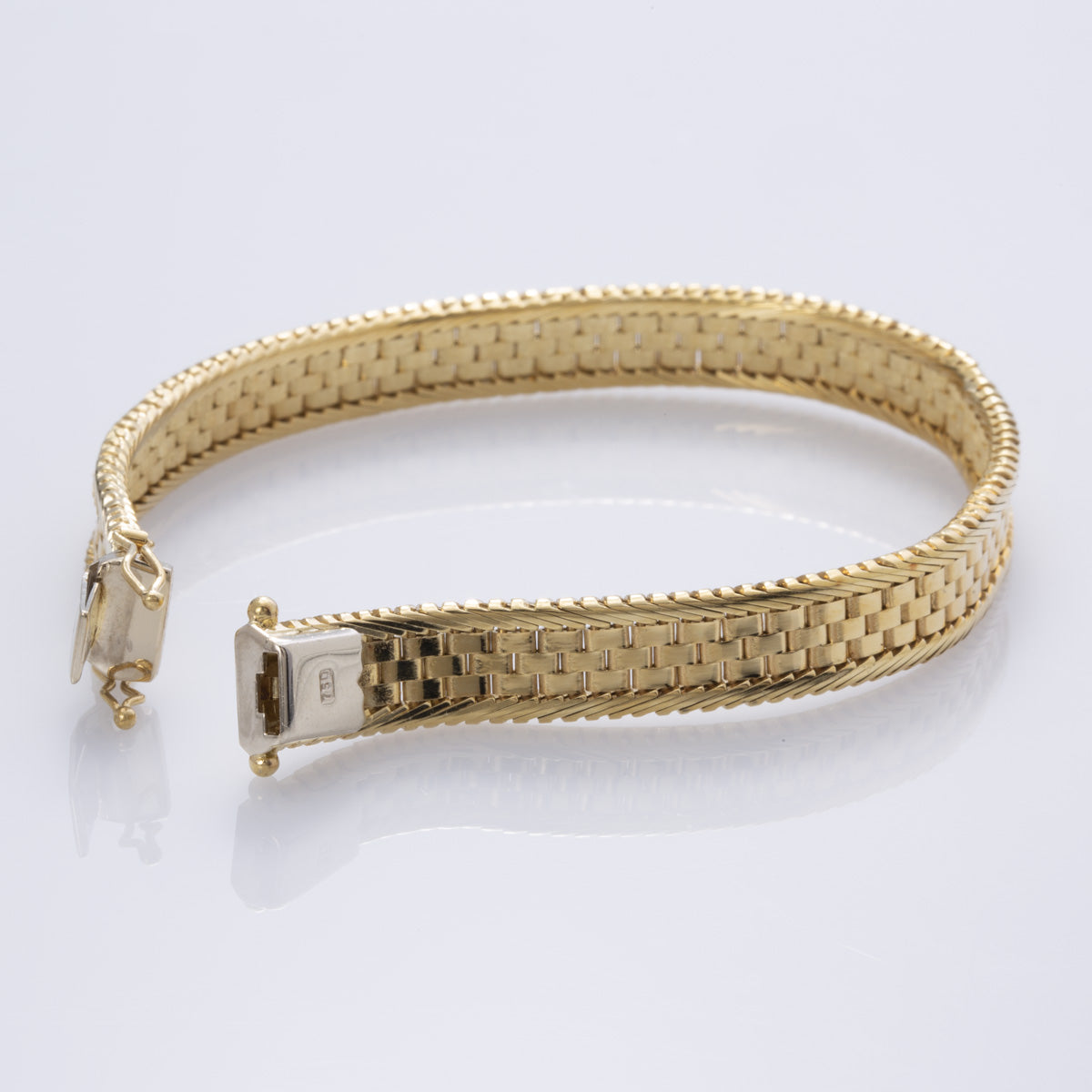 18k Yellow Gold Bracelet  | 8" |
