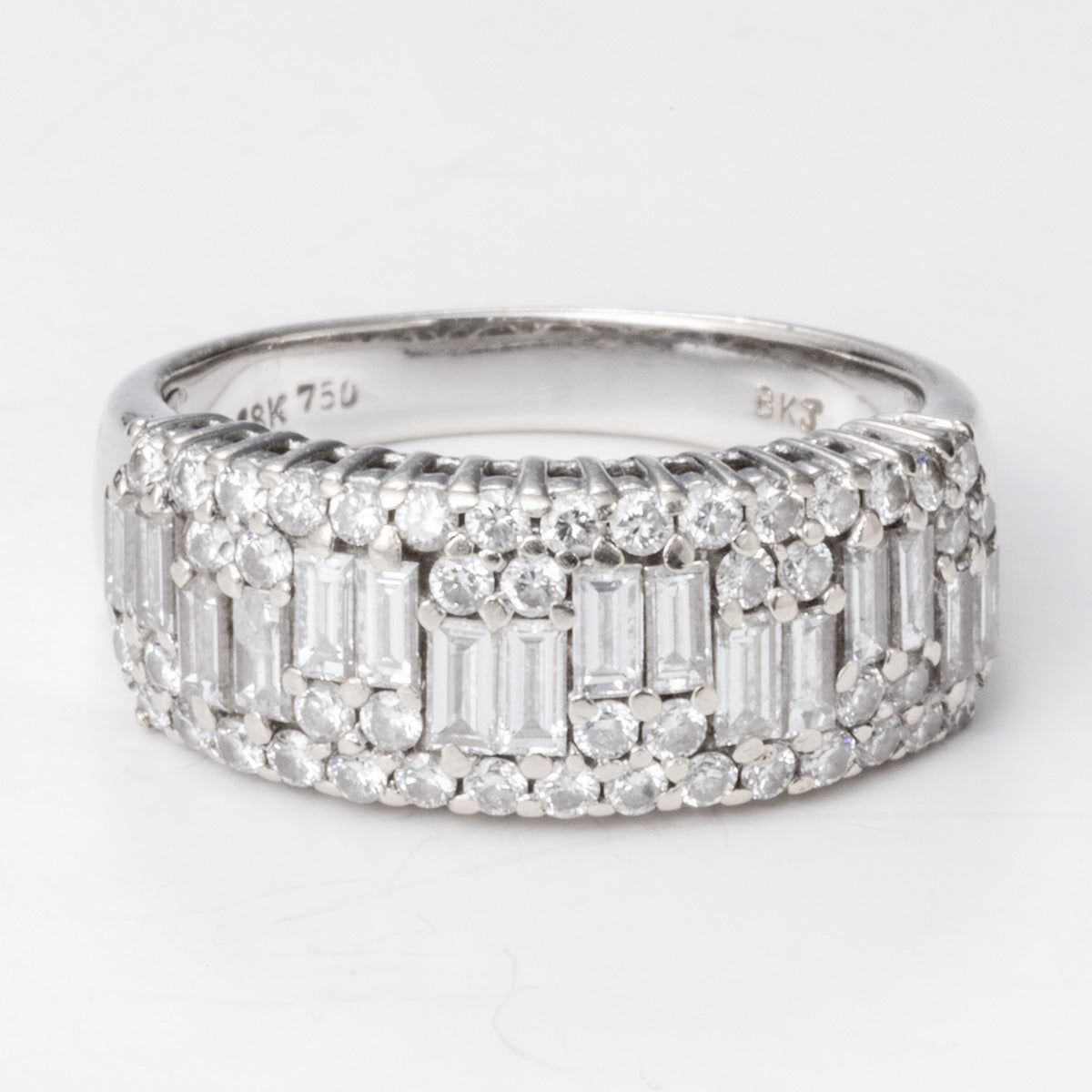 18k White Gold Baguette and Round Brilliant Diamond Band | 1.50 ctw | Sz 7.25