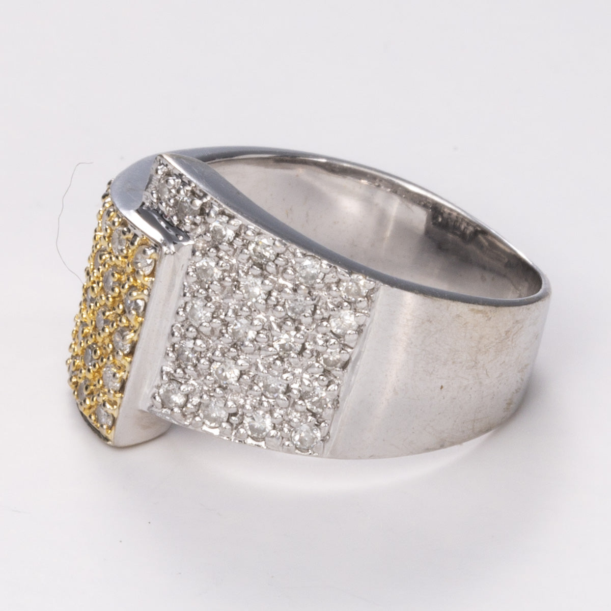 White Gold Overlap Design Diamond 18k Ring| 0.56ctw | Sz 7