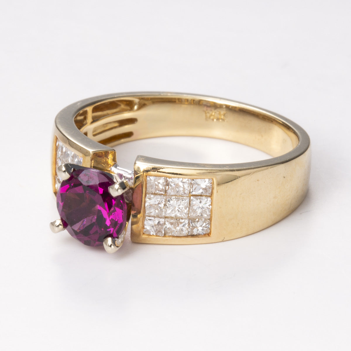 14k Yellow Gold Garnet and Diamond Cocktail Diamond Ring | 0.14ct, 0.58 ctw | Sz 7