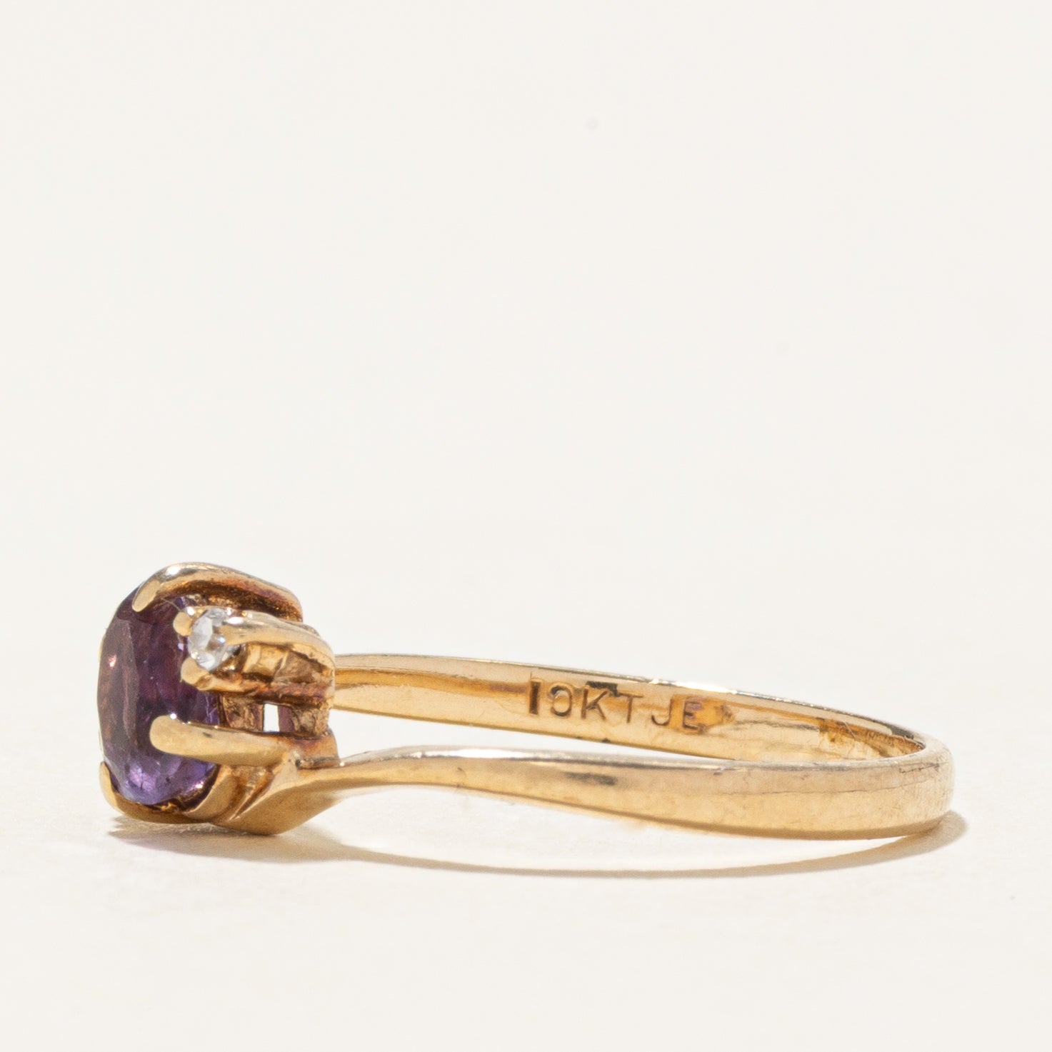 Oval Cut Amethyst & Diamond Bypass Ring | SZ 5.5