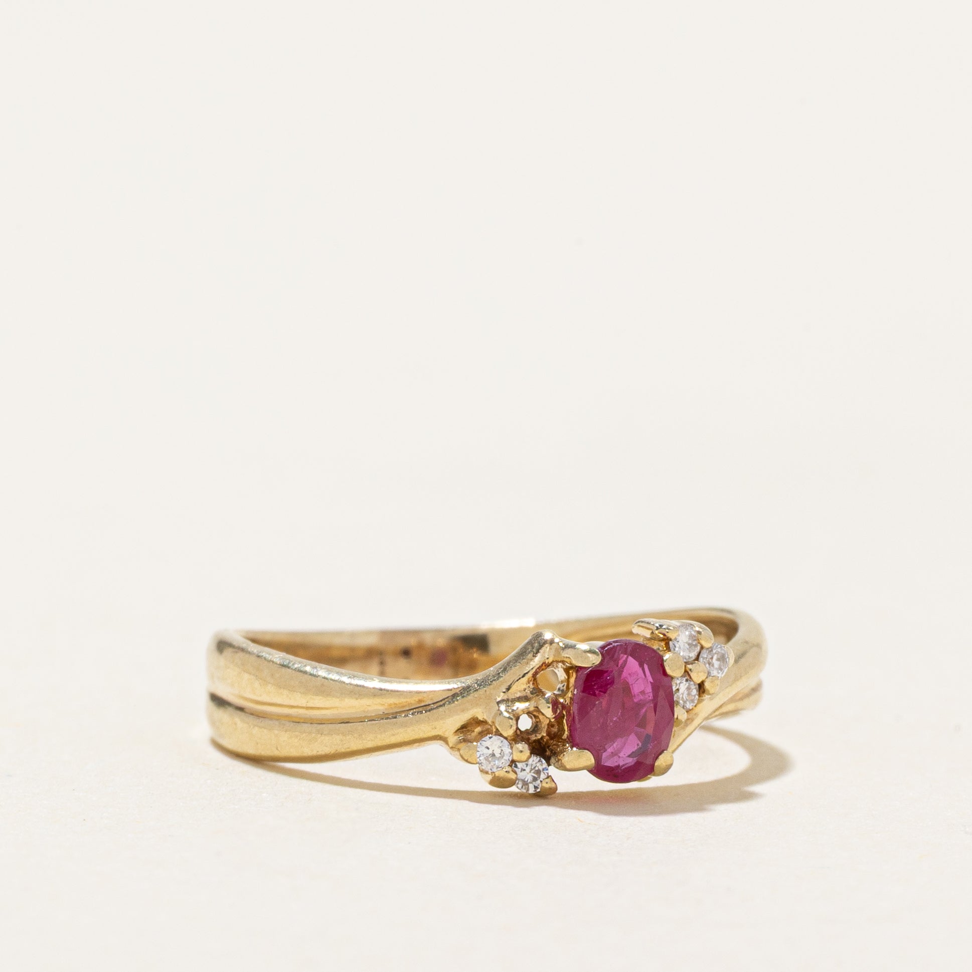 Oval Cut Ruby & Diamond Accented Grooved Ring | SZ 3.75
