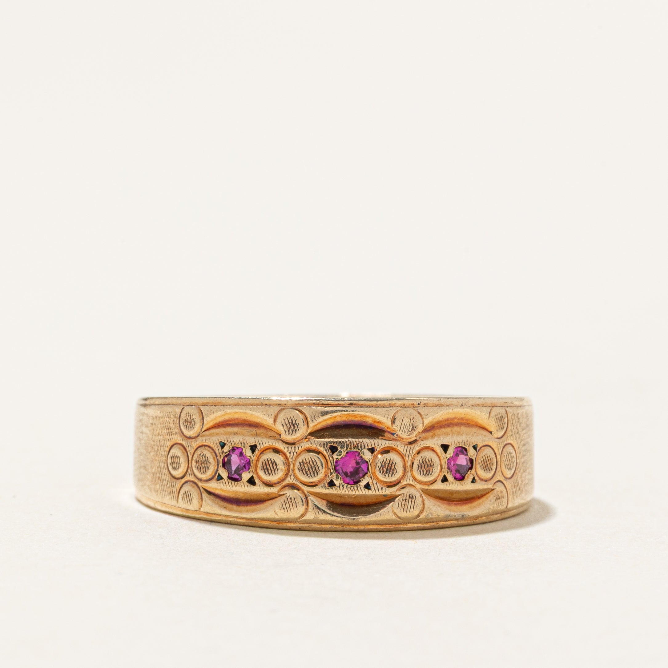 Three Stone Synthetic Ruby Textured Band | SZ 8.5