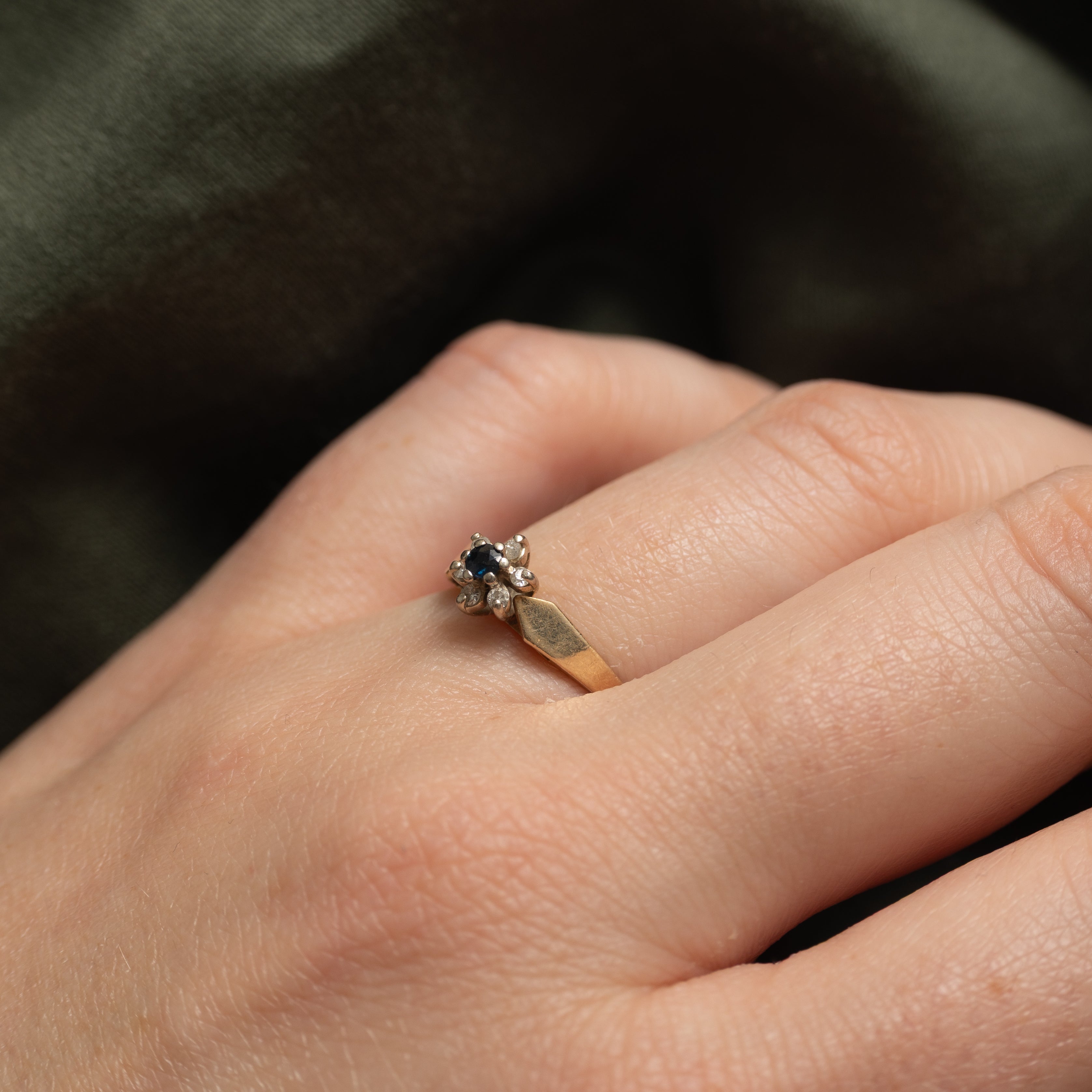 Sapphire & Diamond Petal Ring | SZ 6