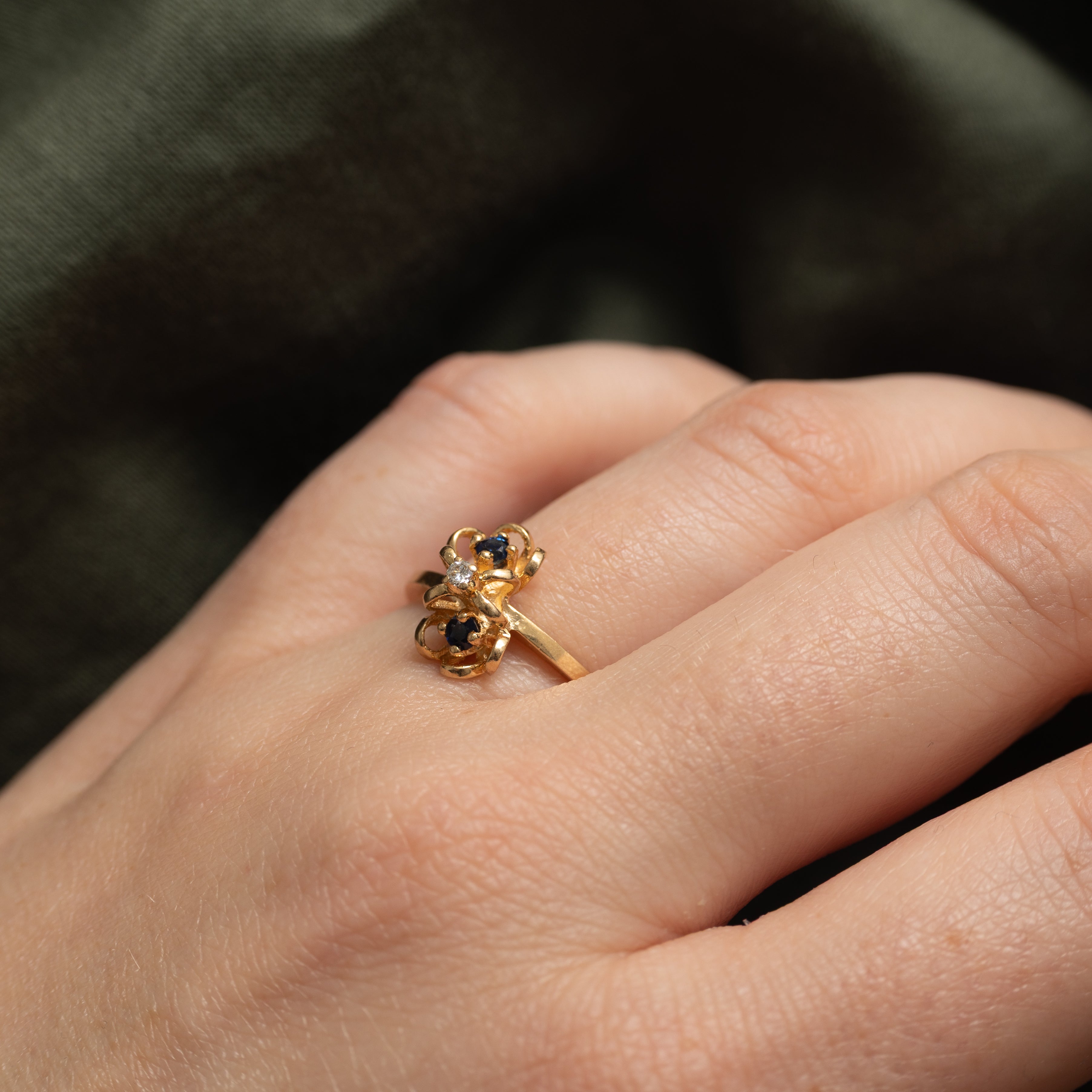 Diamond & Sapphire Flower Ring | SZ 7.5