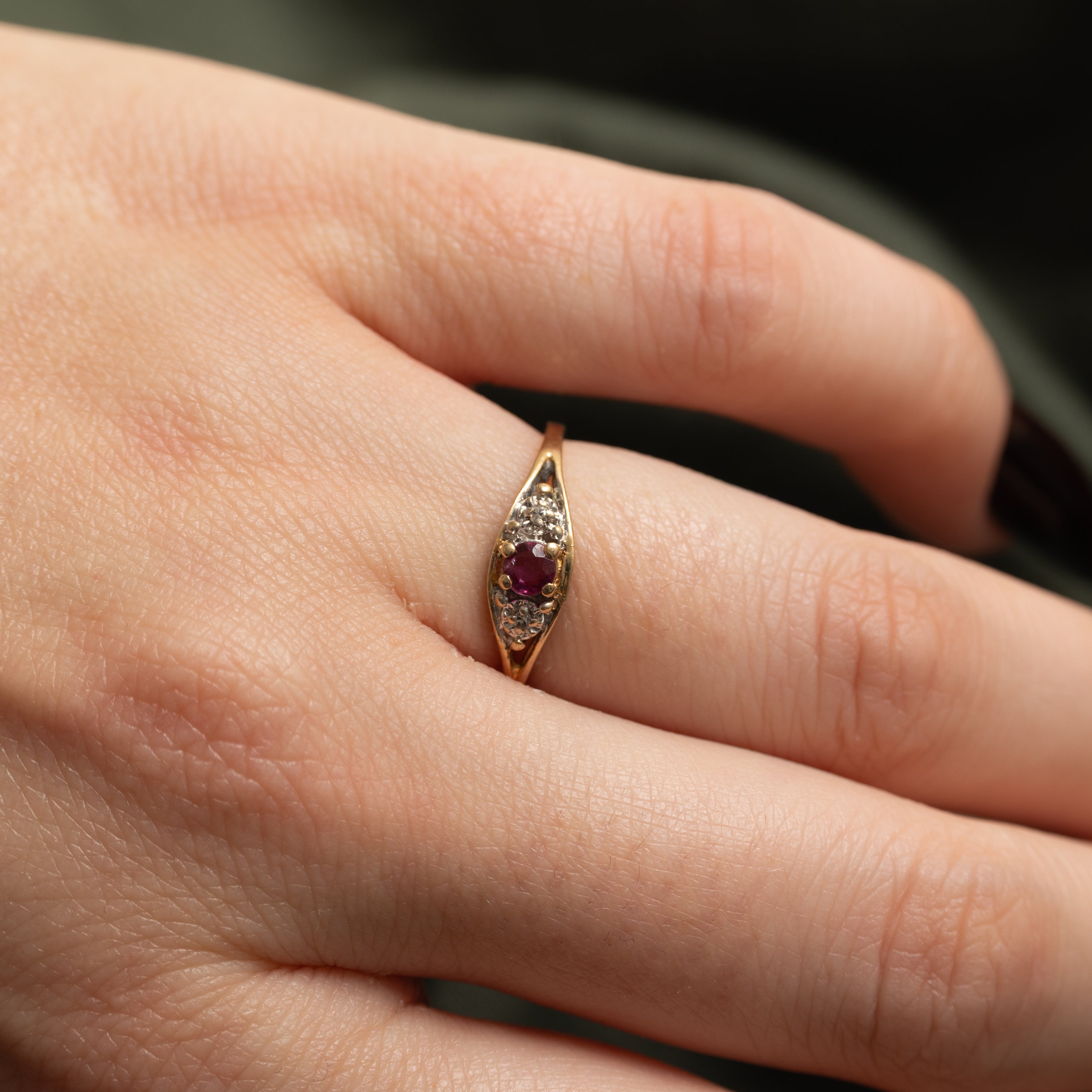 Ruby & Diamond Cluster Tapered Ring | SZ 5.25