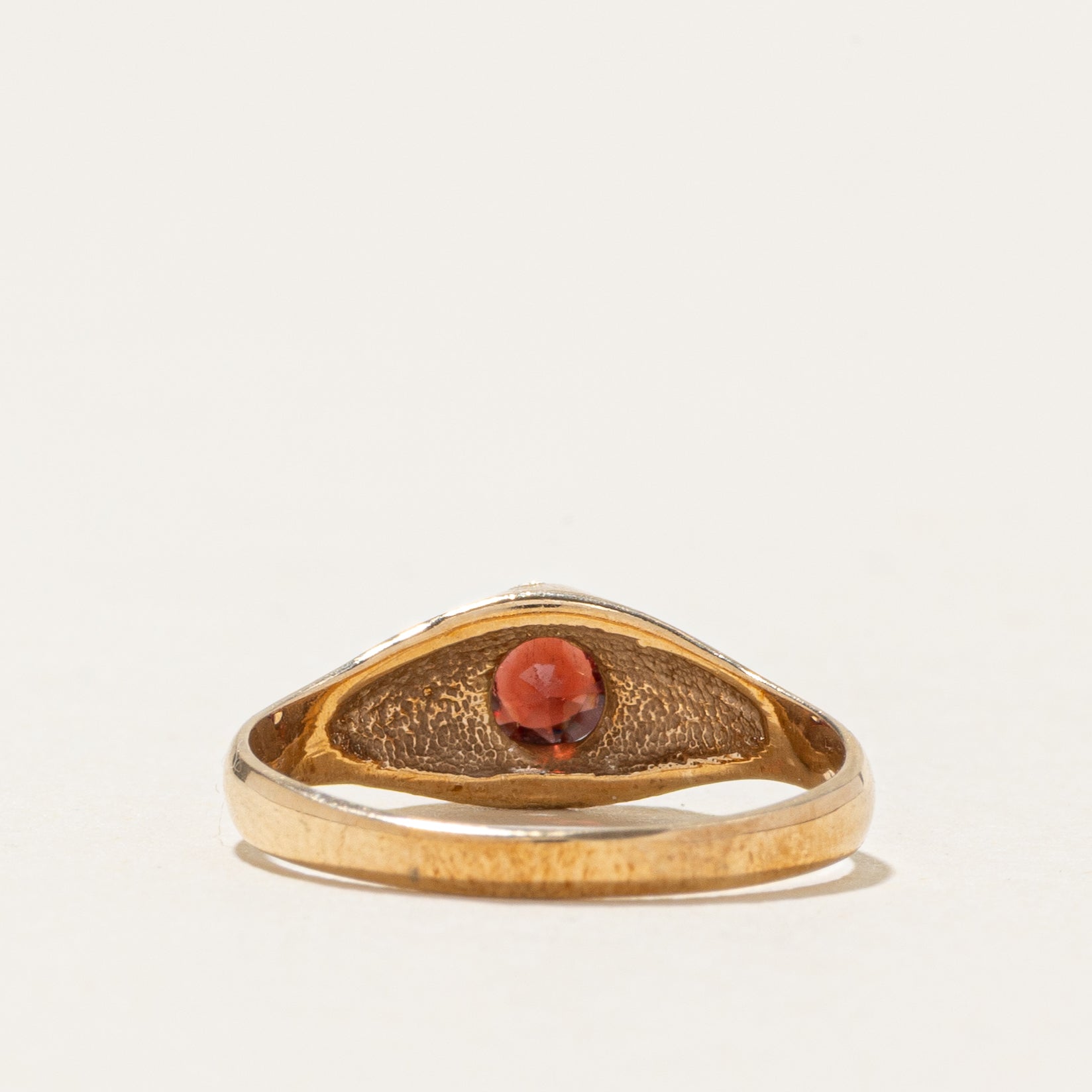 Belcher Set Garnet Ring | SZ 4