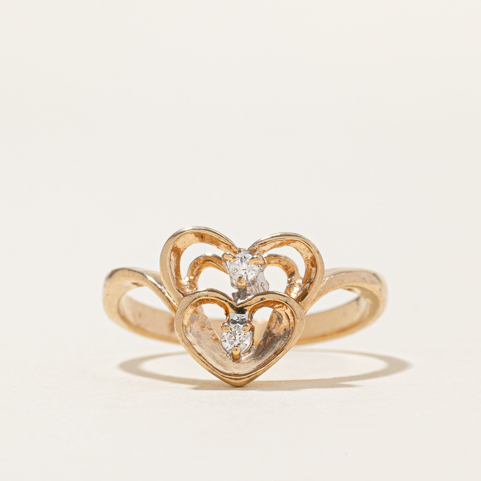 Diamond Openwork Hearts Chevron Ring | SZ 6.75
