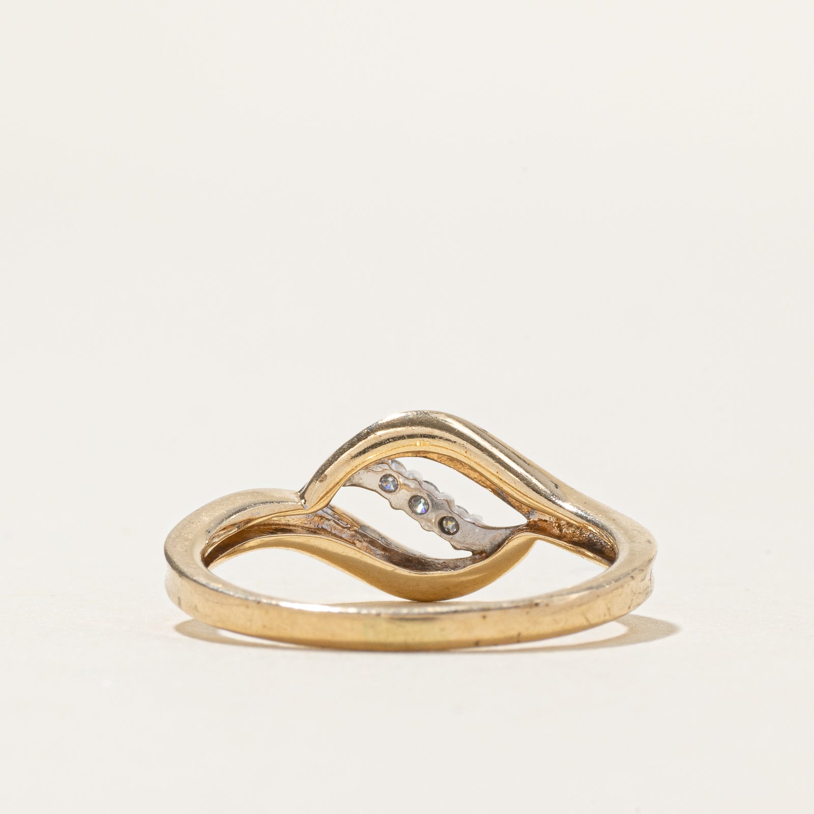 Two Tone Diamond Wave Bypass Ring | SZ 6