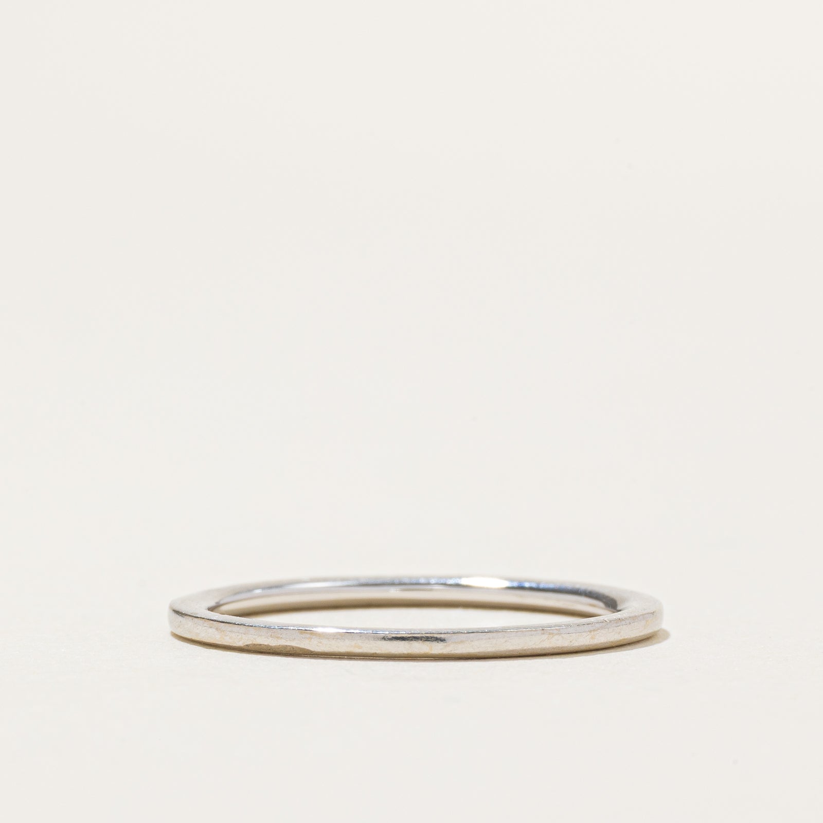 18k Diamond Accent Thin Band | 1.2mm | SZ 6.5