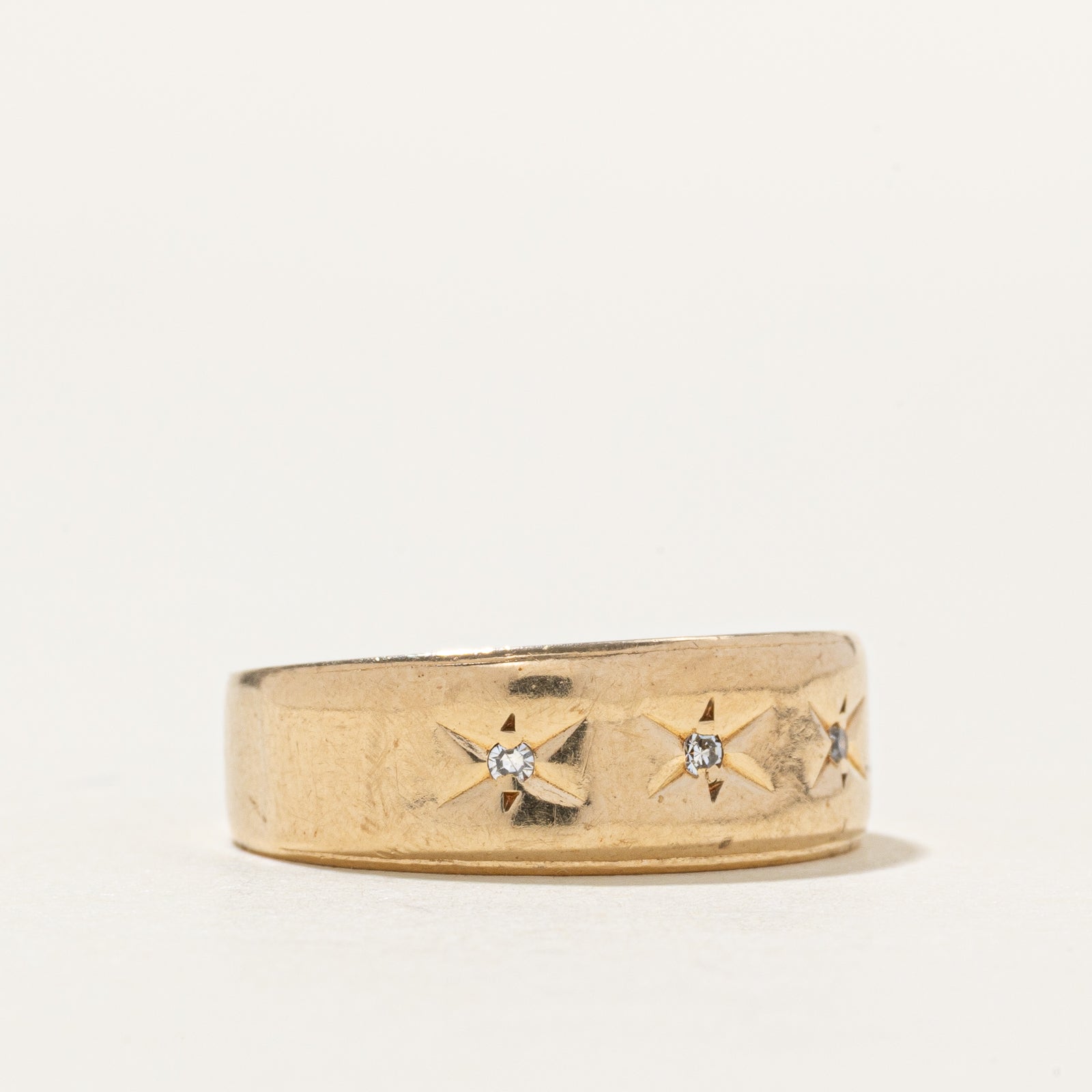 Canadian Three Stone Star Set Diamond Ring | SZ 6