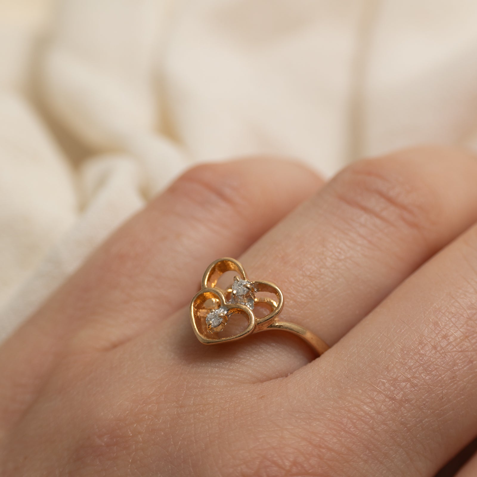 Diamond Openwork Hearts Chevron Ring | SZ 6.75