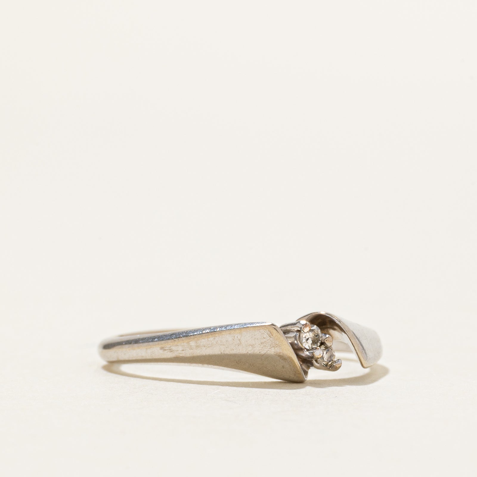 10k Diagonal Two Stone Diamond Twisted Ring | SZ 6