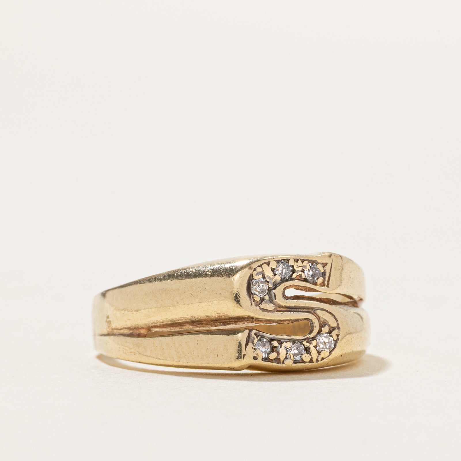 10k Pave Set Diamond Accent 'S' Initial Ring | SZ 4.75