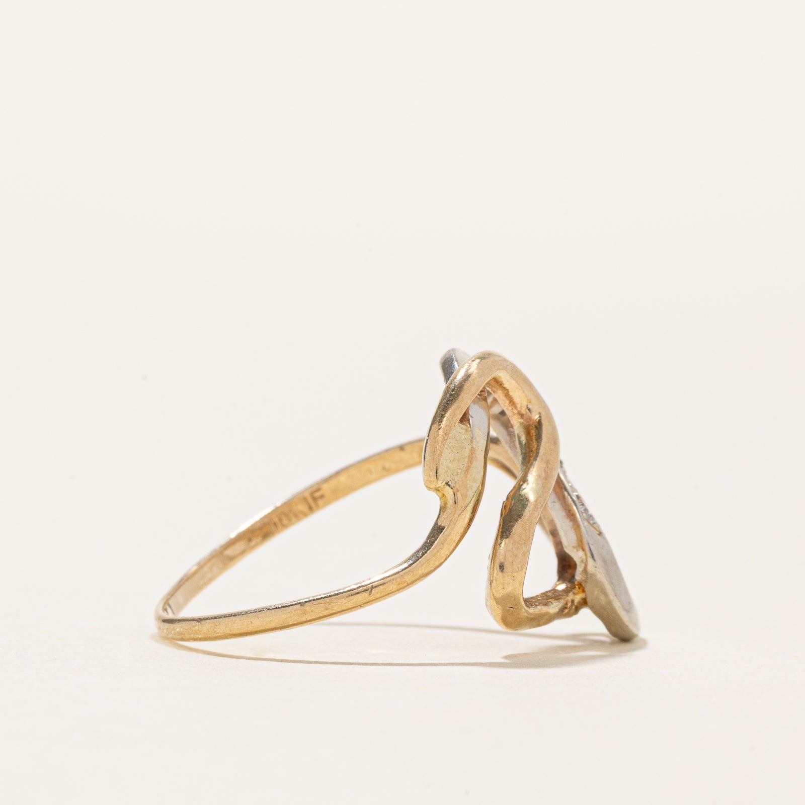 10K Two Tone Diamond Twisted Ring | SZ 7.5