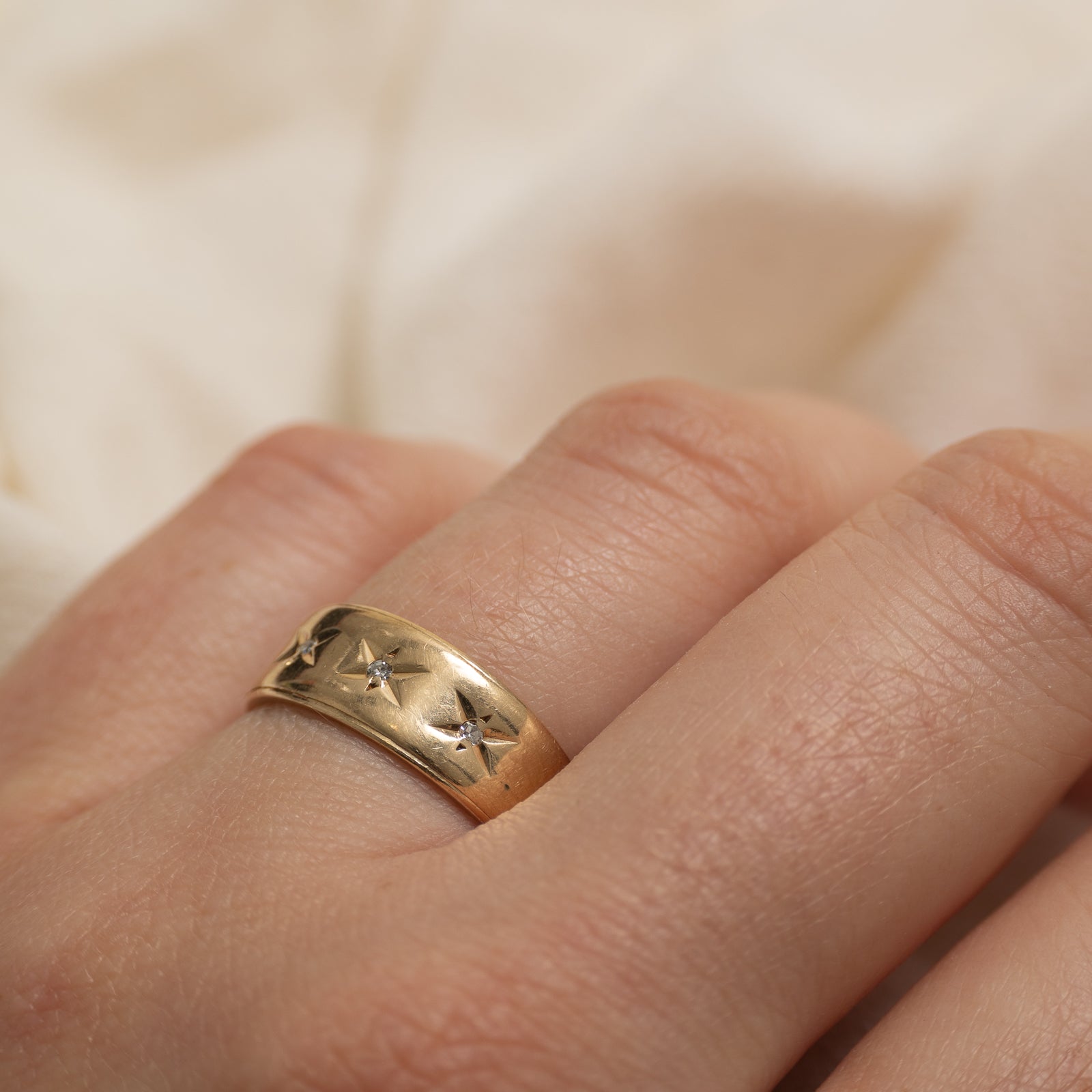 Canadian Three Stone Star Set Diamond Ring | SZ 6