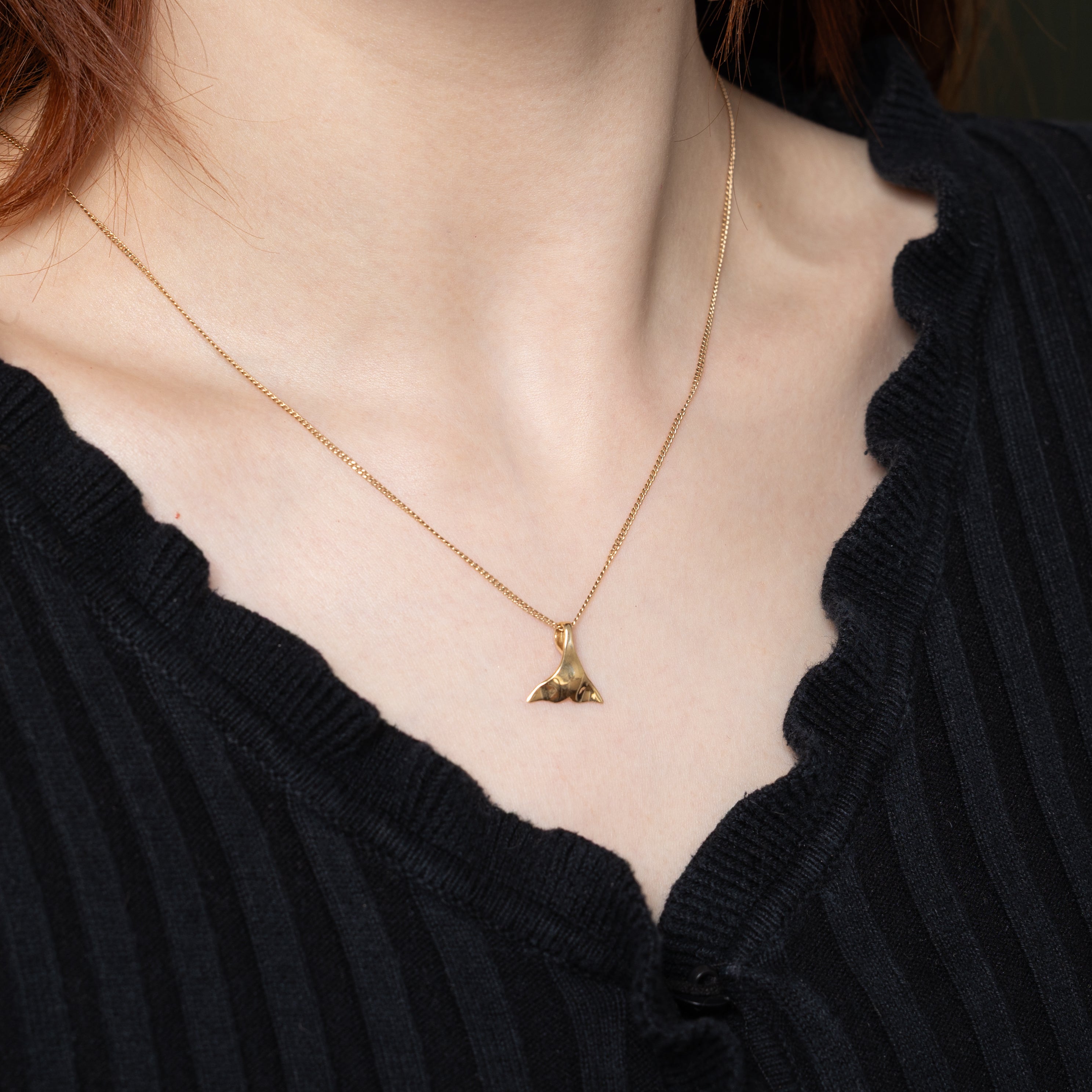 14k Yellow Gold Fish Tail Pendant