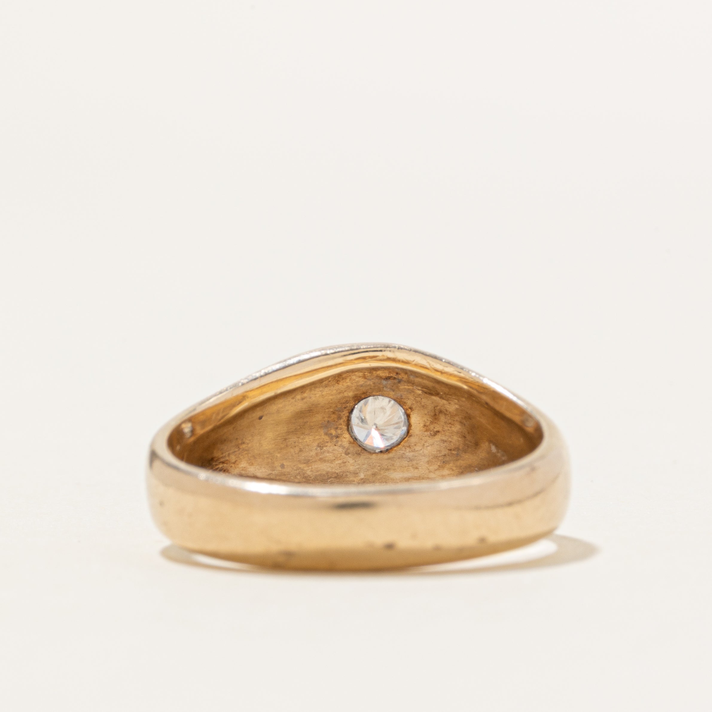 Star Set Diamond Dome Ring | SZ 8