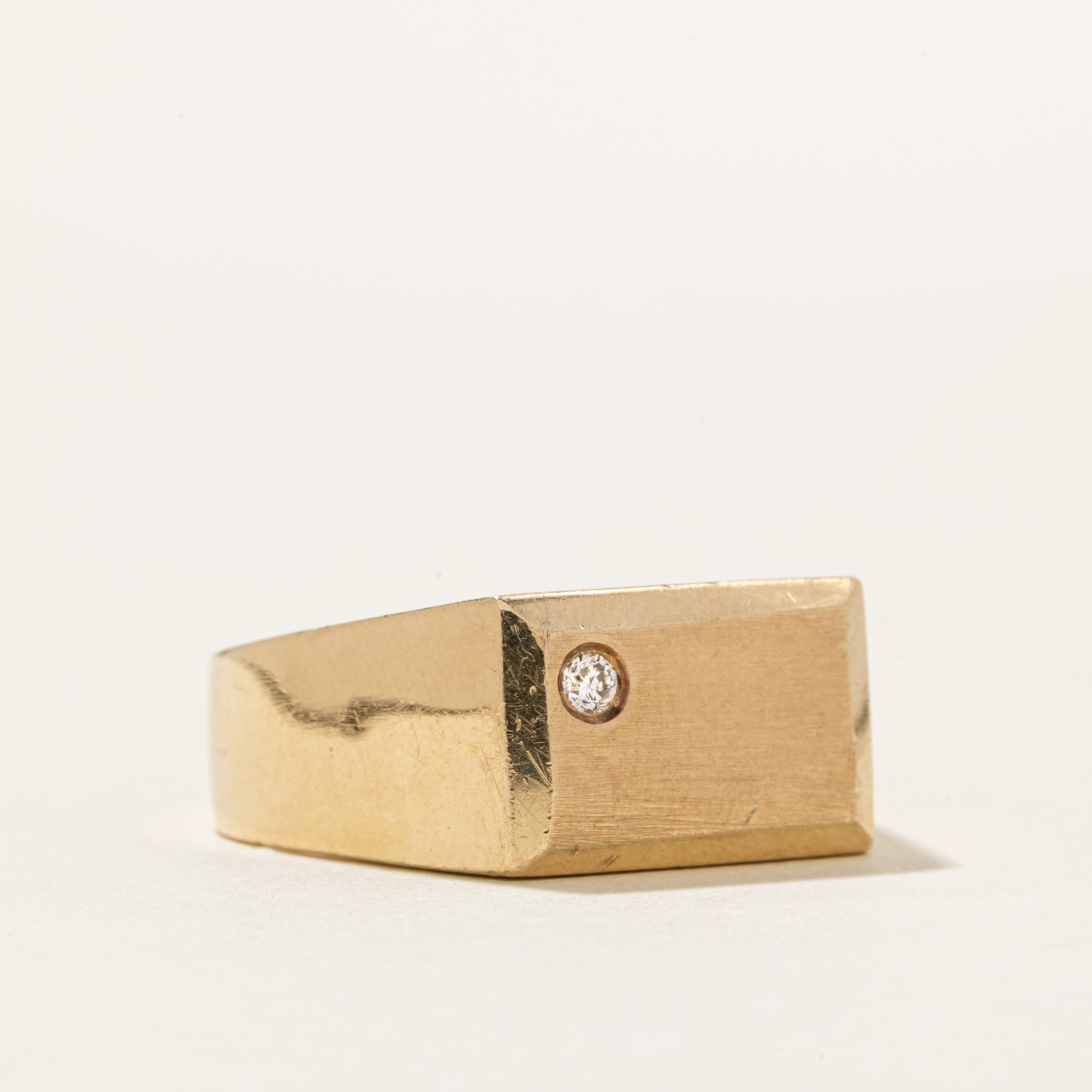 Single Diamond Signet Ring | SZ 10.5