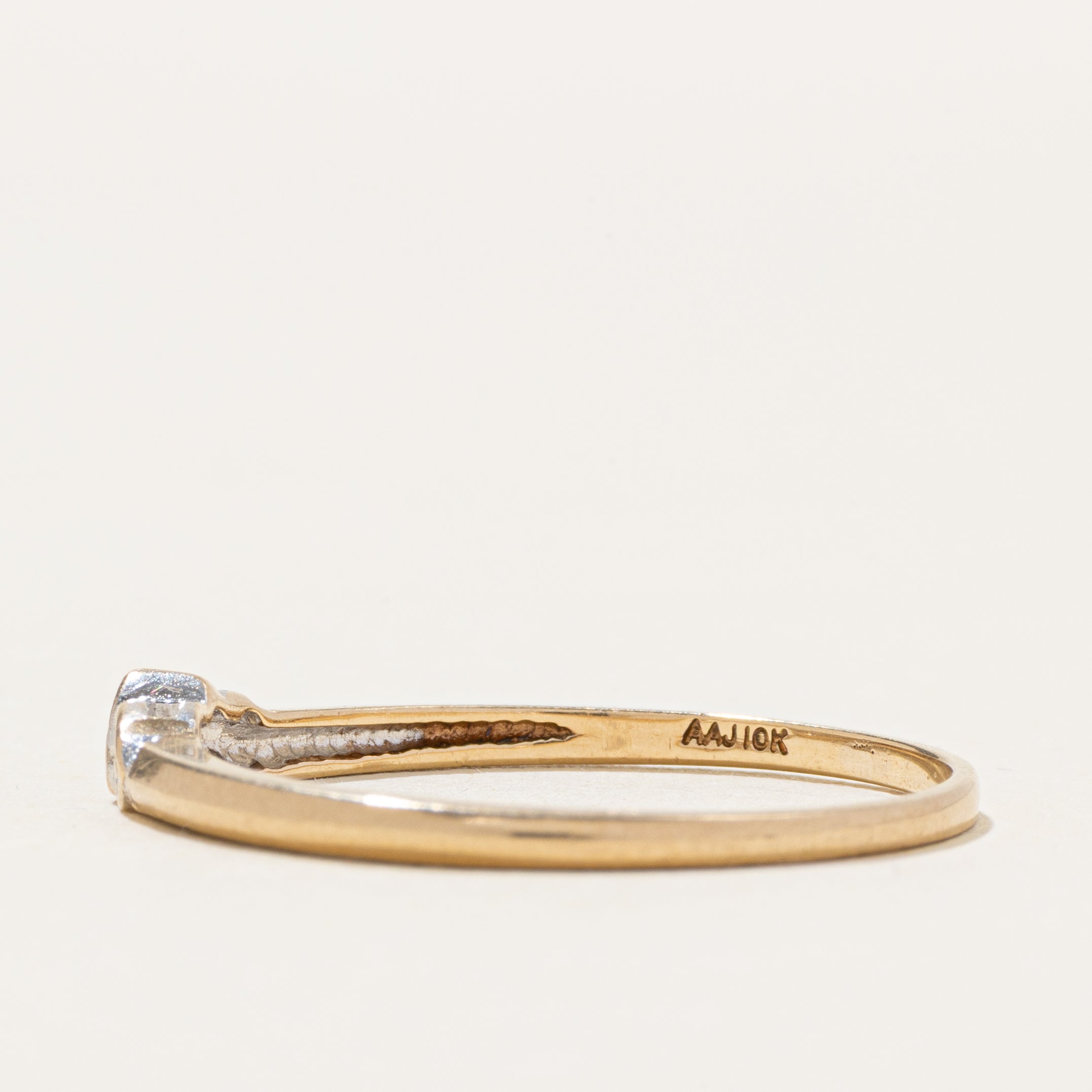 10k Solitaire Diamond Heart Ring | SZ 10
