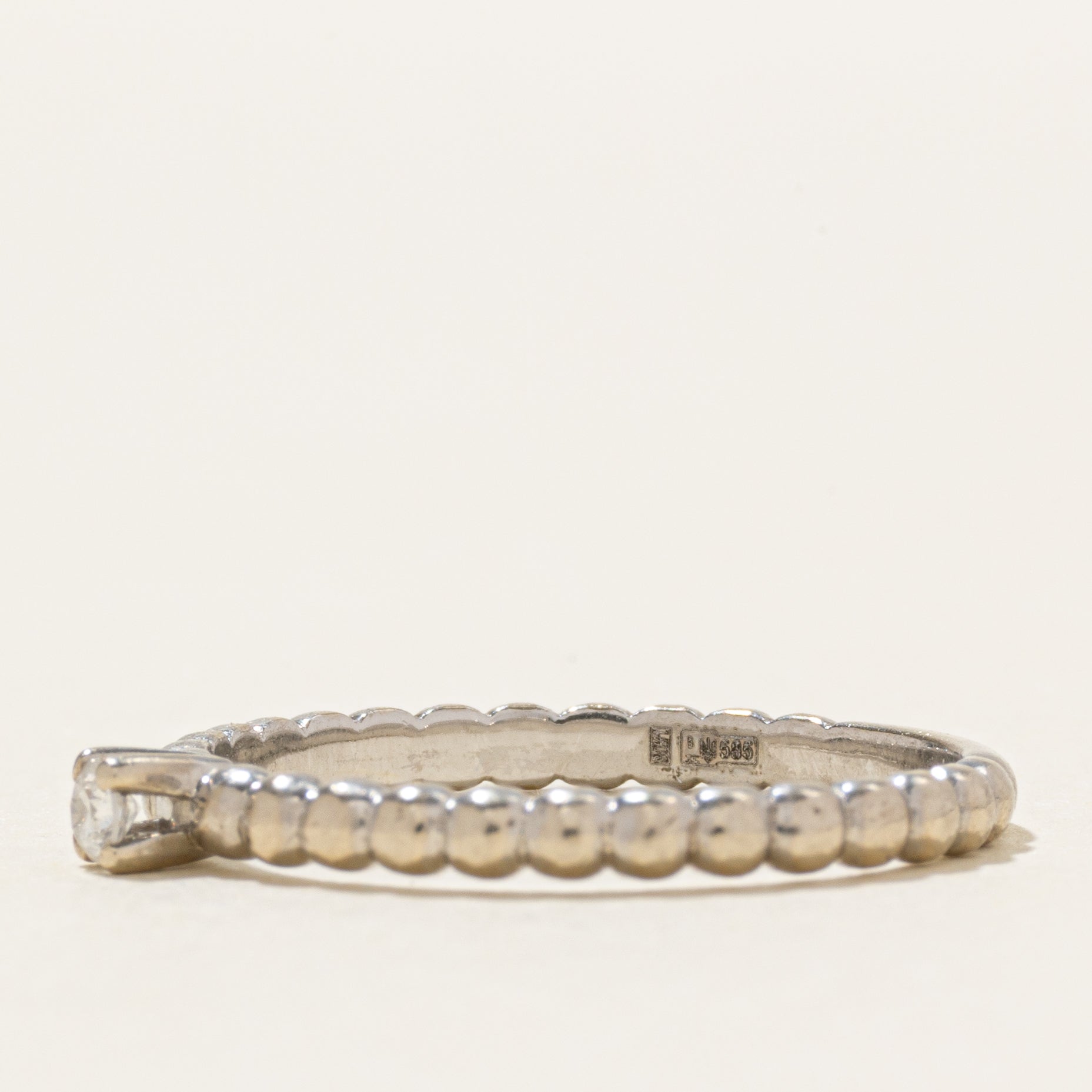 Ukrainian 14k Solitaire Diamond Scalloped Band | SZ 7.5