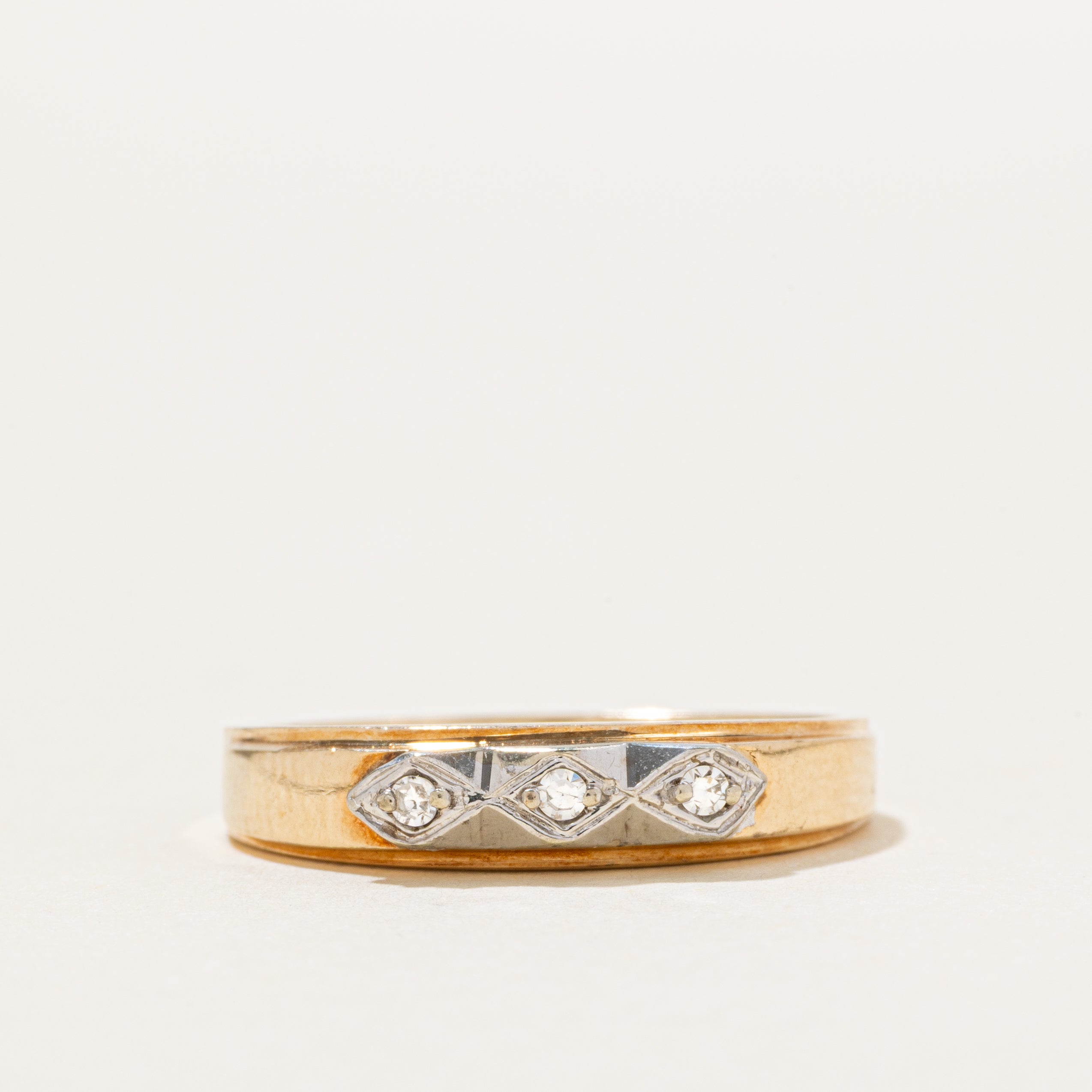 10k Three Stone Diamond Ring | SZ 6
