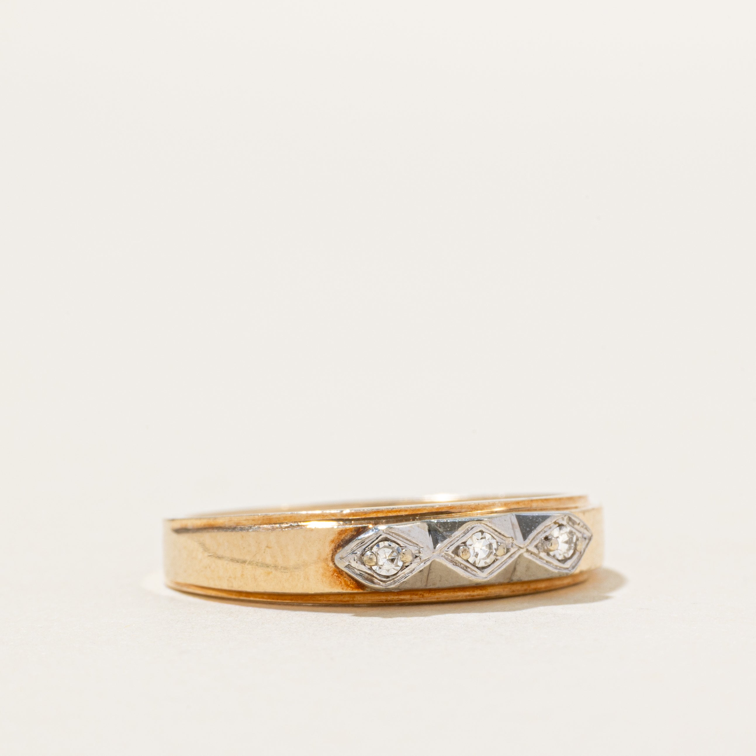 10k Three Stone Diamond Ring | SZ 6