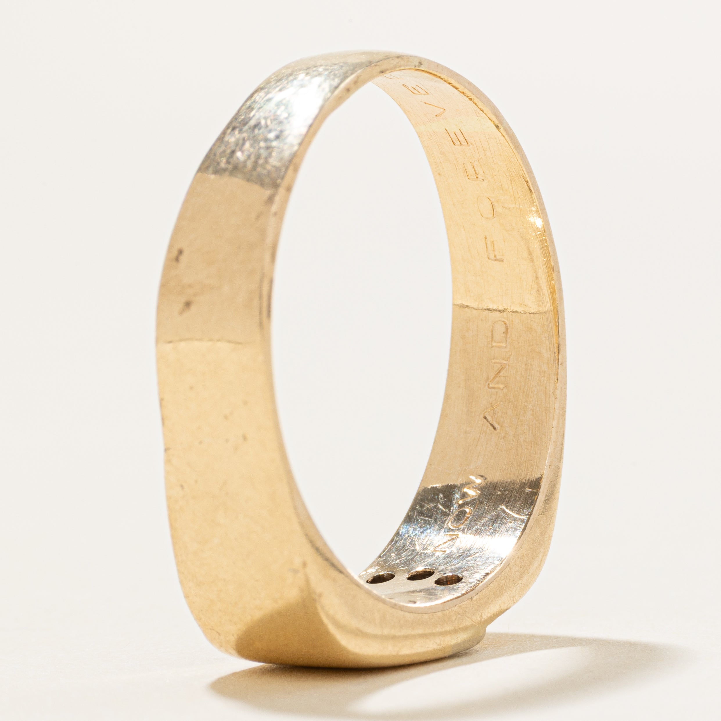 Three Stone Diamond Soft Square Band | SZ 11.5