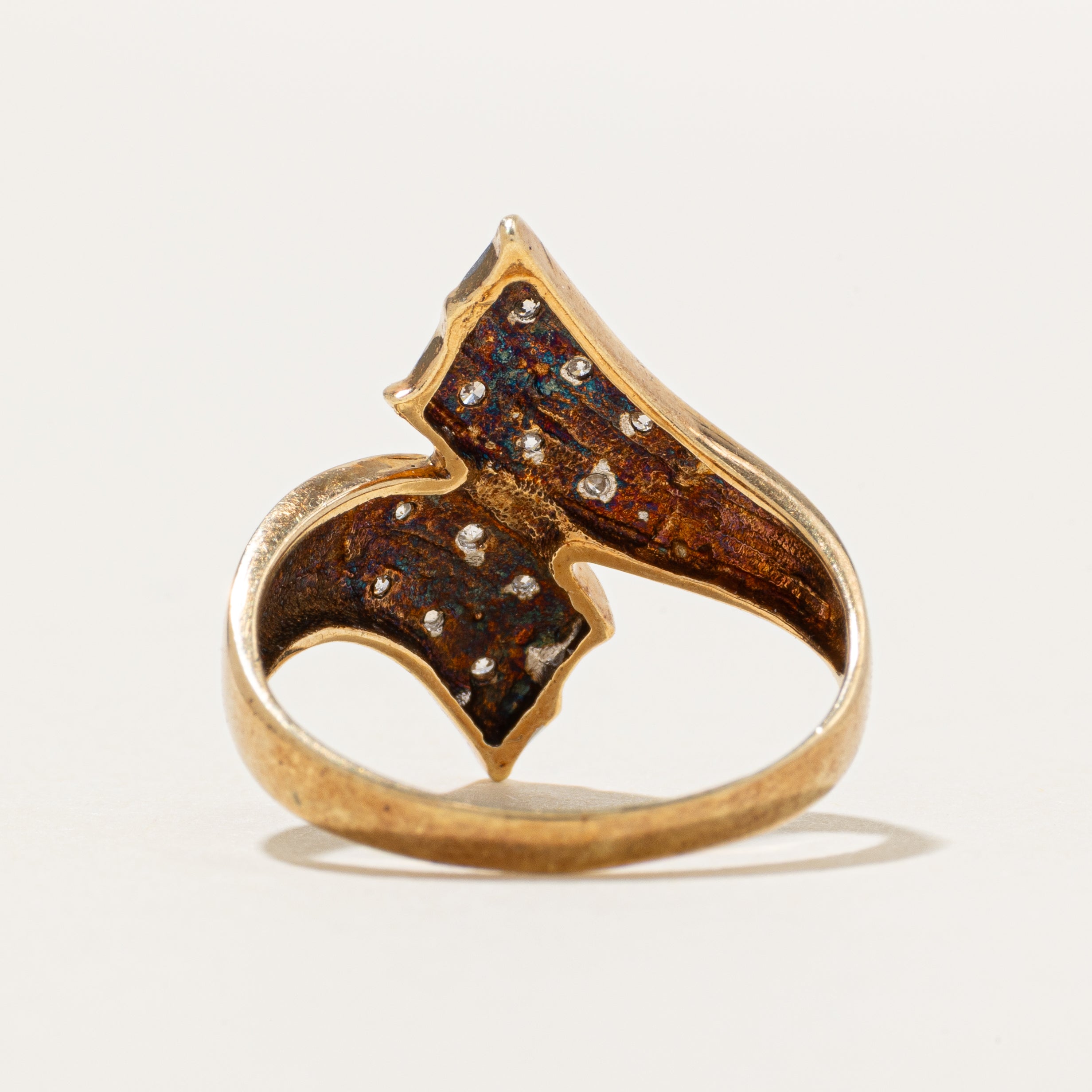 Two Tone Diamond Grooved Bypass Ring | SZ 6.5