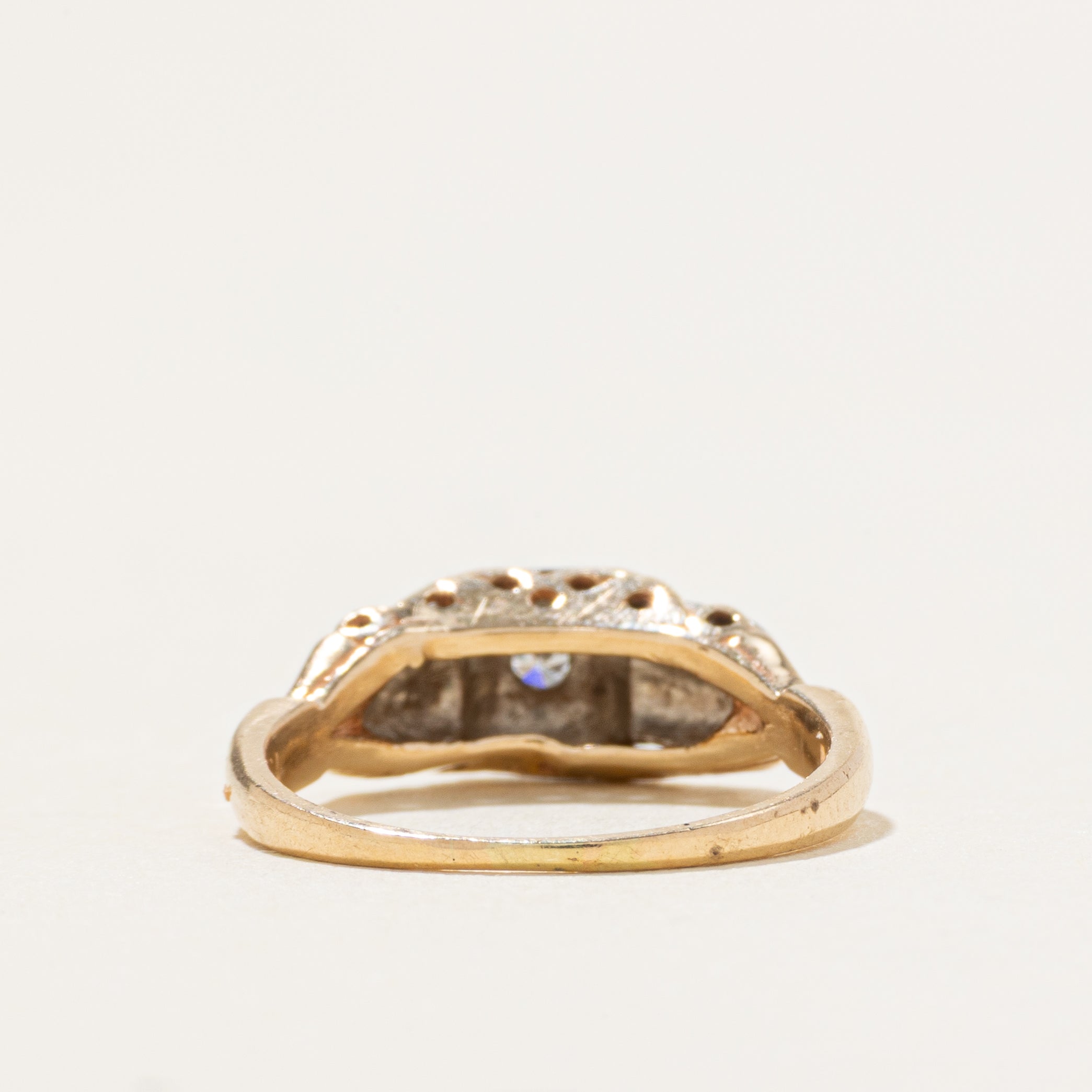 10k Two Tone Diamond Textured Ring | SZ 2