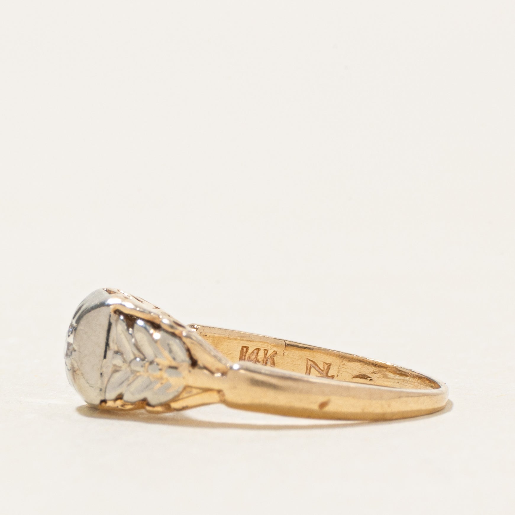 10k Two Tone Diamond Textured Ring | SZ 2