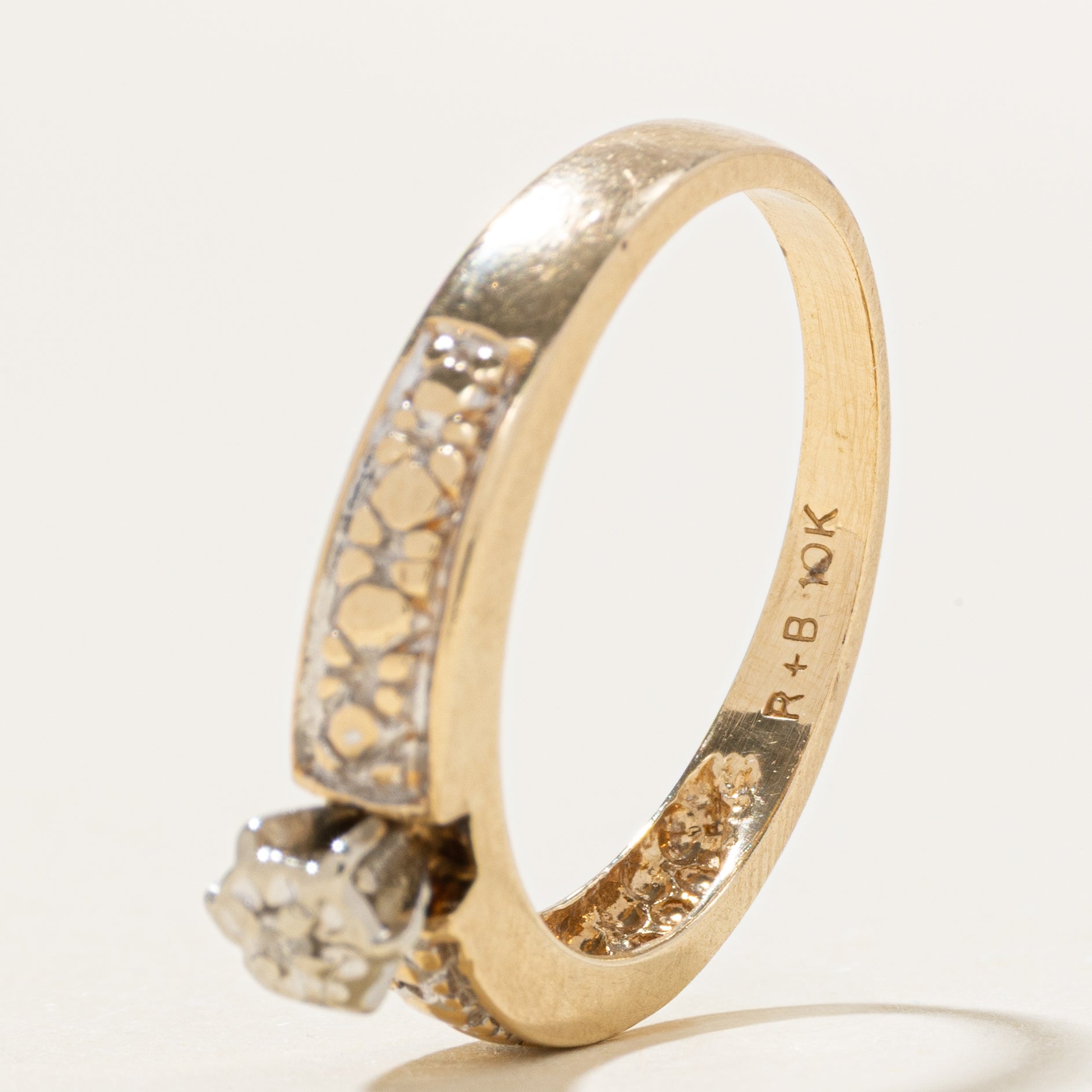 Diamond Two Tone Textured Solitaire Ring | SZ 8