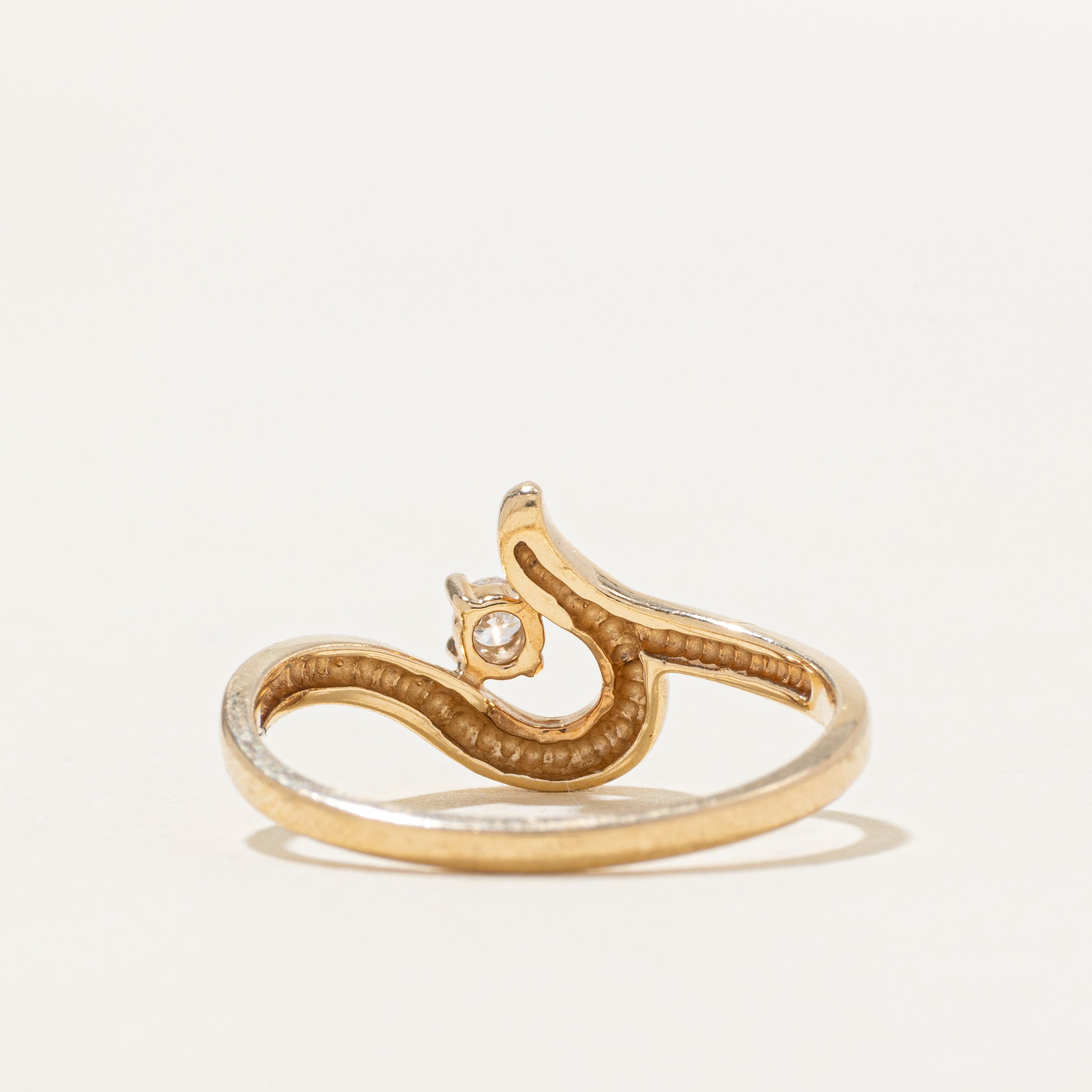 Single Stone Diamond Wave Ring | SZ 6.25
