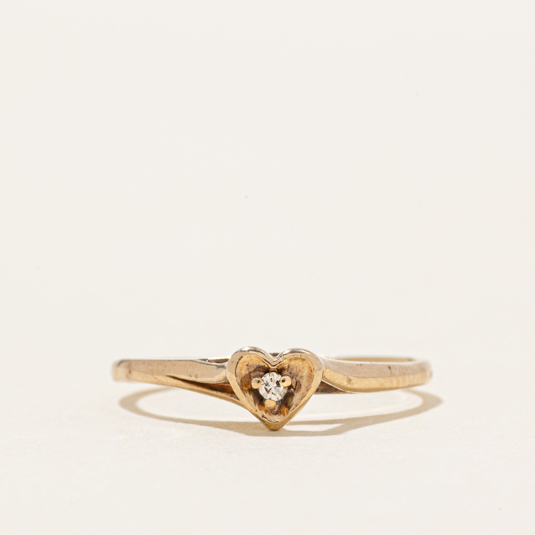 Solitaire Diamond Heart Cathedral Ring | SZ 3.75