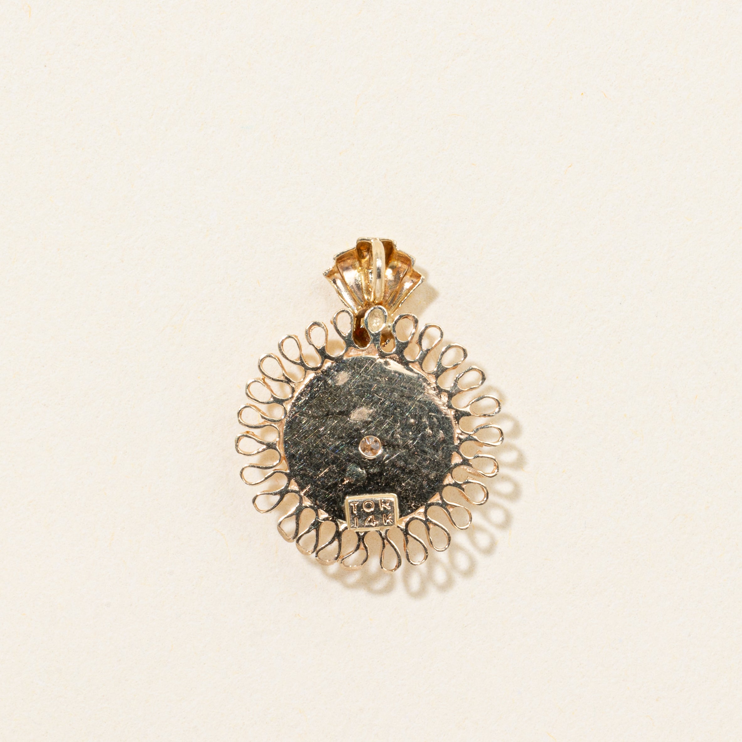 14k Diamond Textured Medallion Pendant