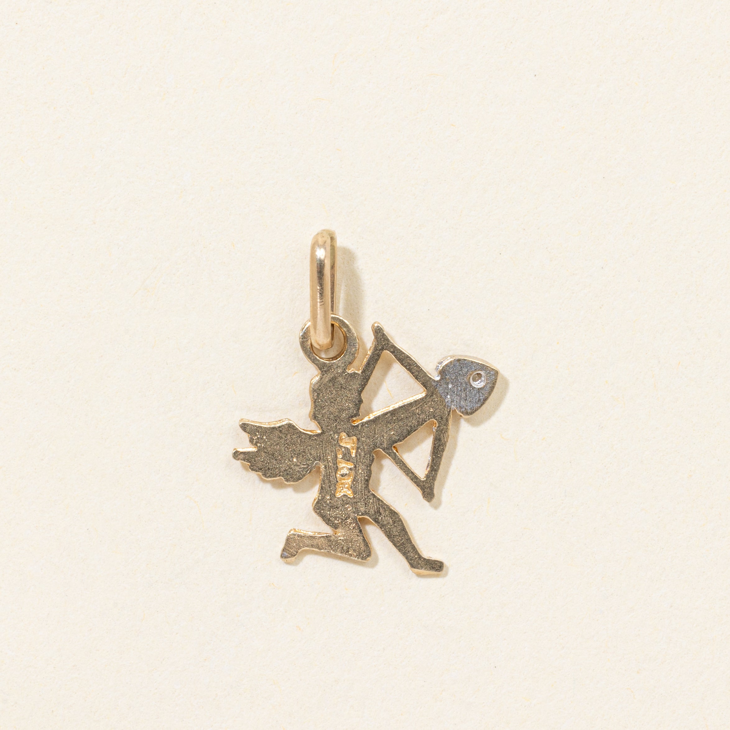 Charme Cupidon en diamant 10 carats