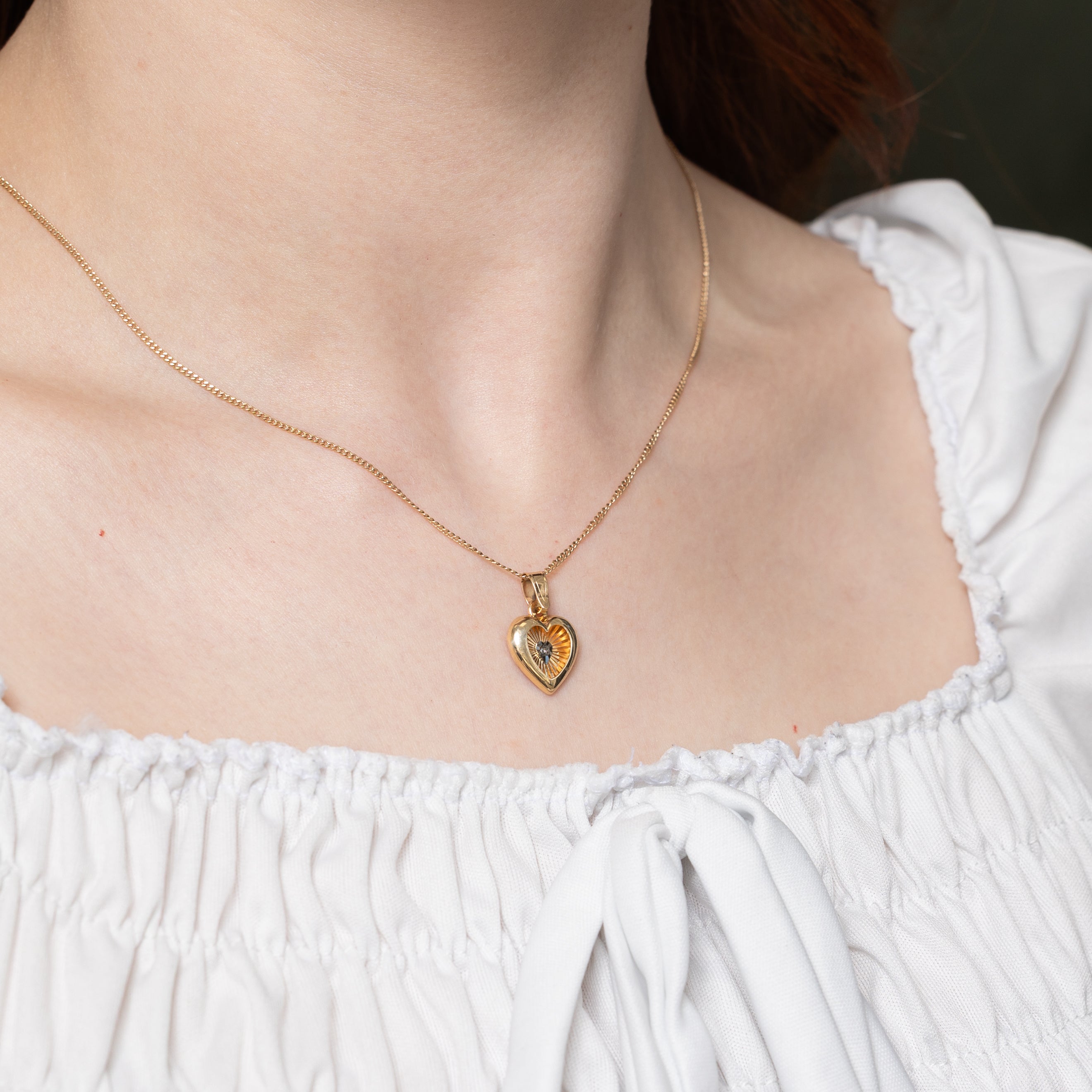 10k Diamond Grooved Heart Pendant