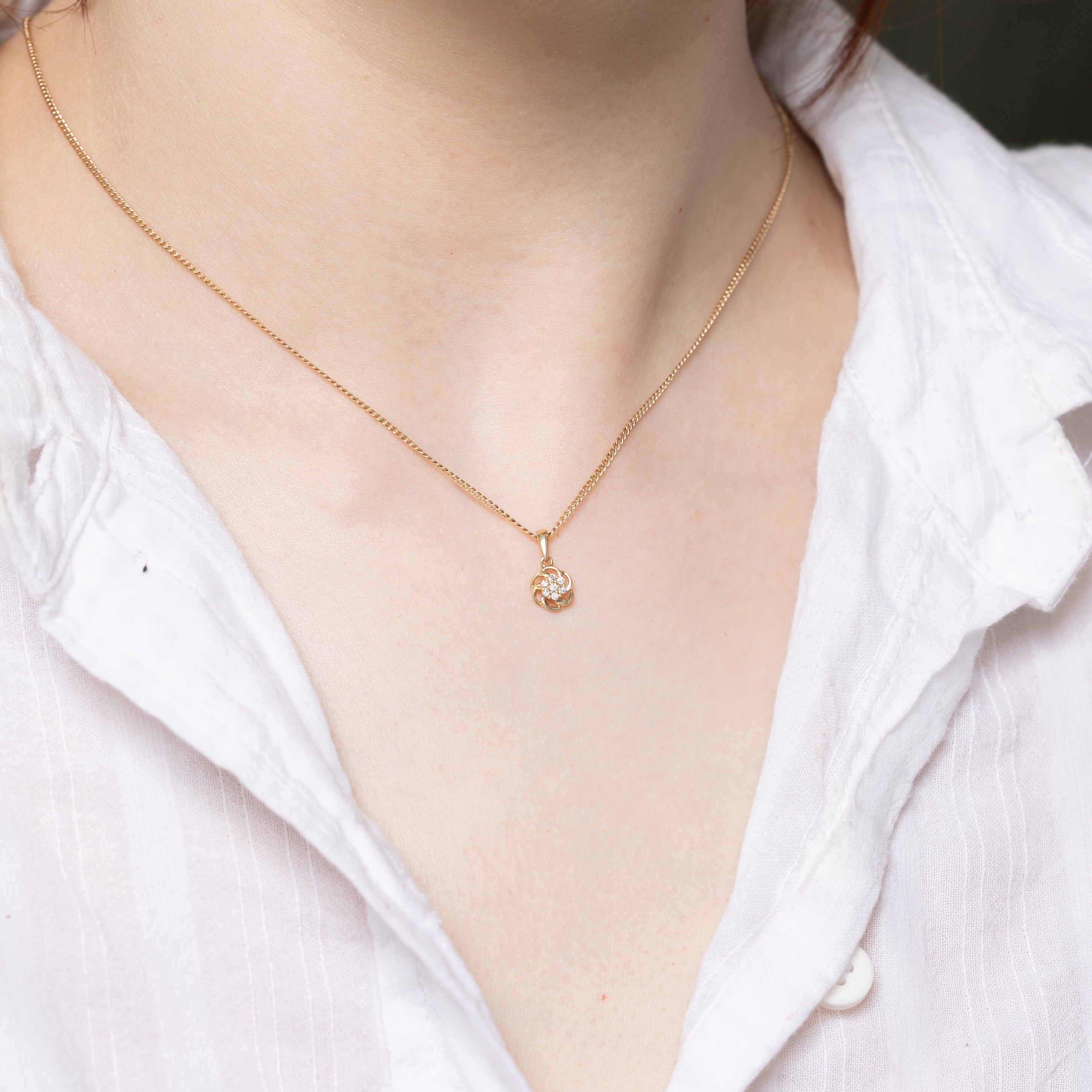 10k Diamond Cluster Scalloped Charm