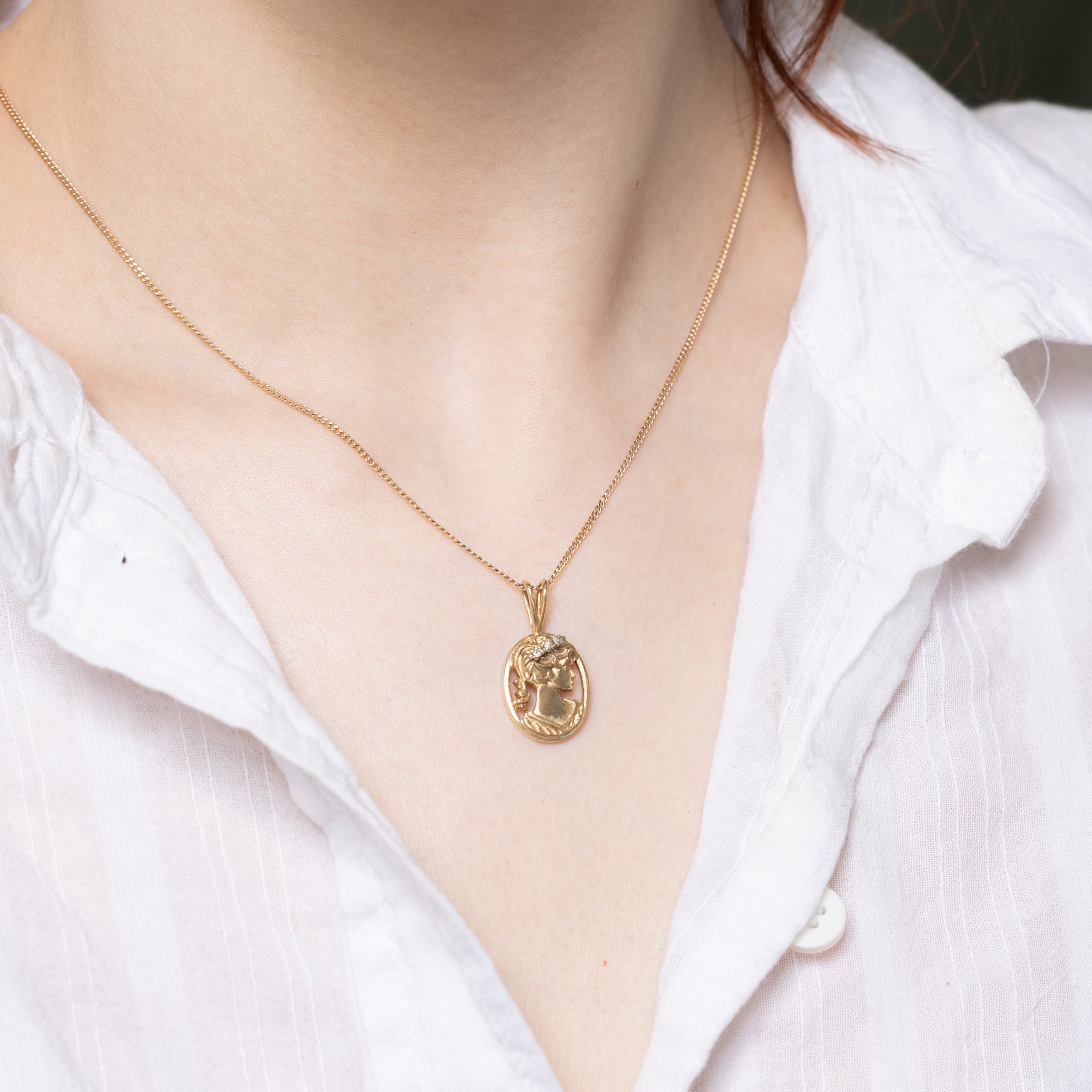 10k Diamond Woman Portrait Pendant