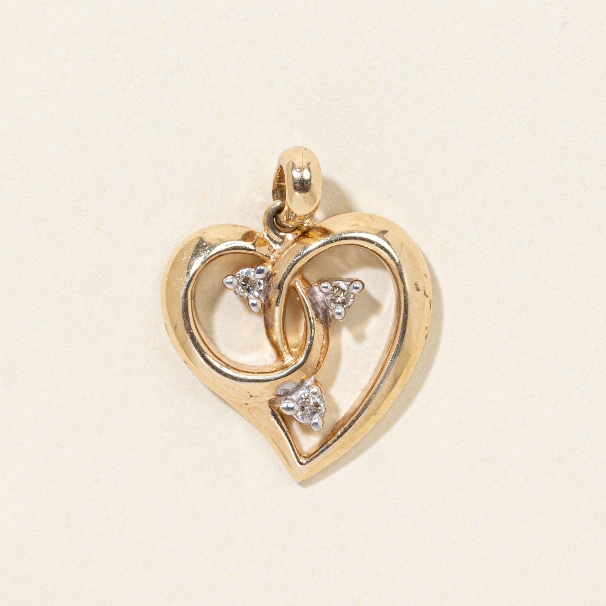 10k Diamond Swirl Heart Charm