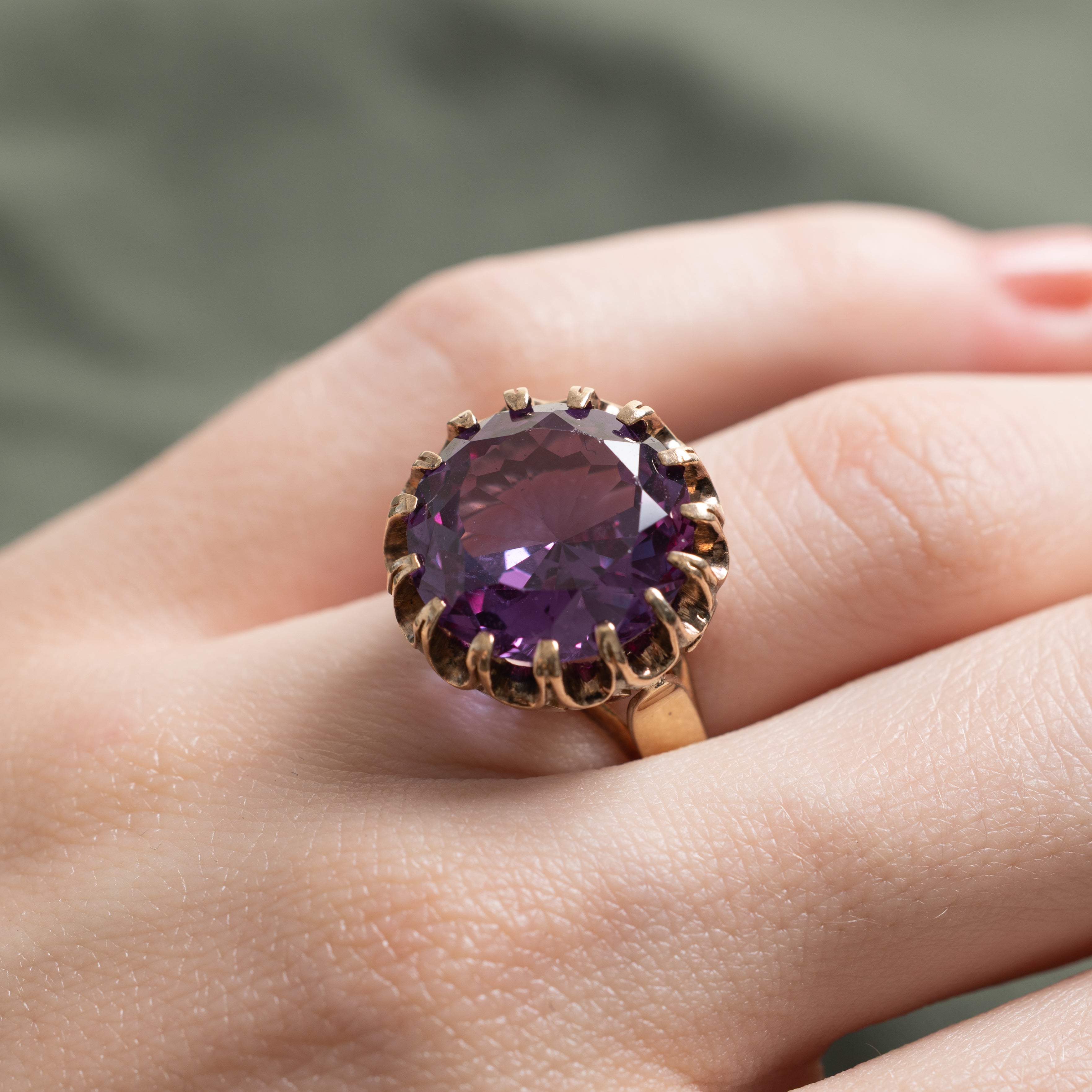 Synthetic Purple Sapphire Cocktail Ring | 10.47ct | SZ 5