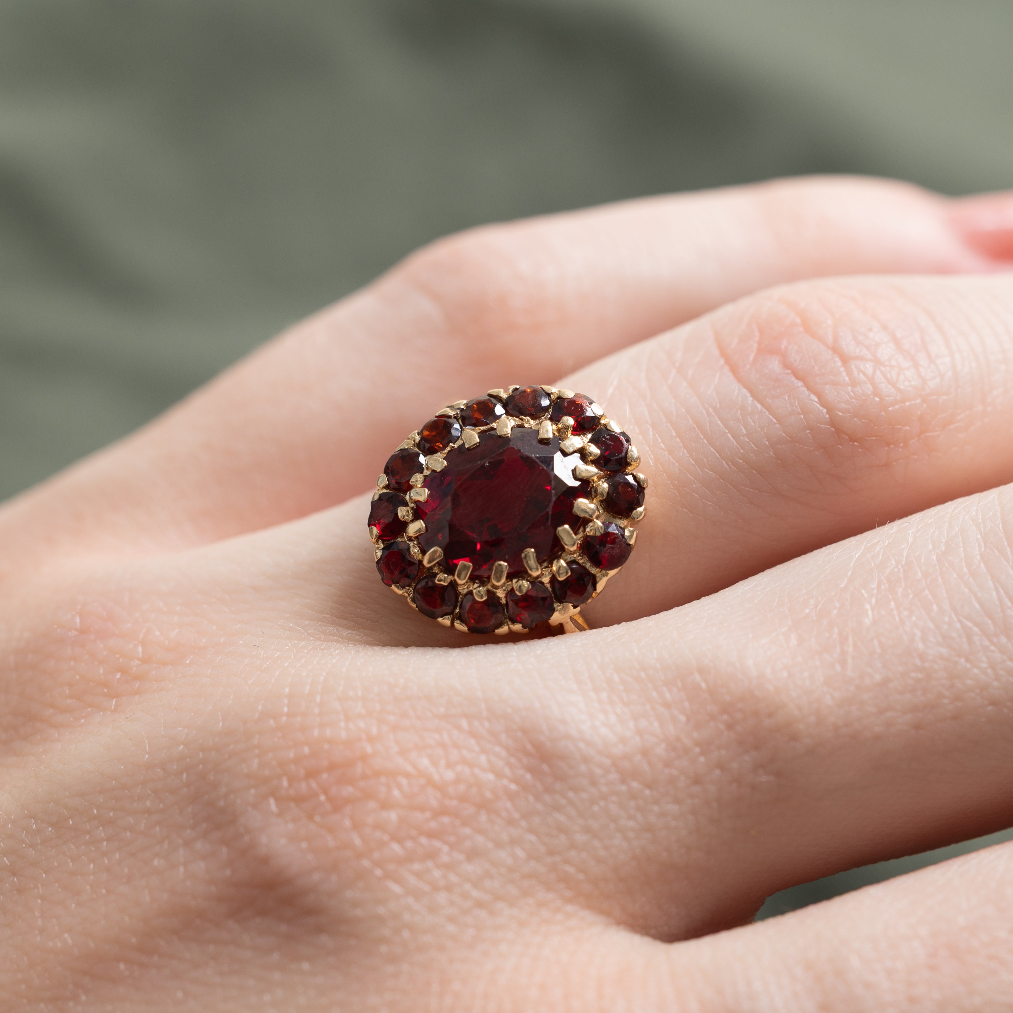 Bague cocktail halo rubis synthétique | 3,32 ct | Taille 5,5