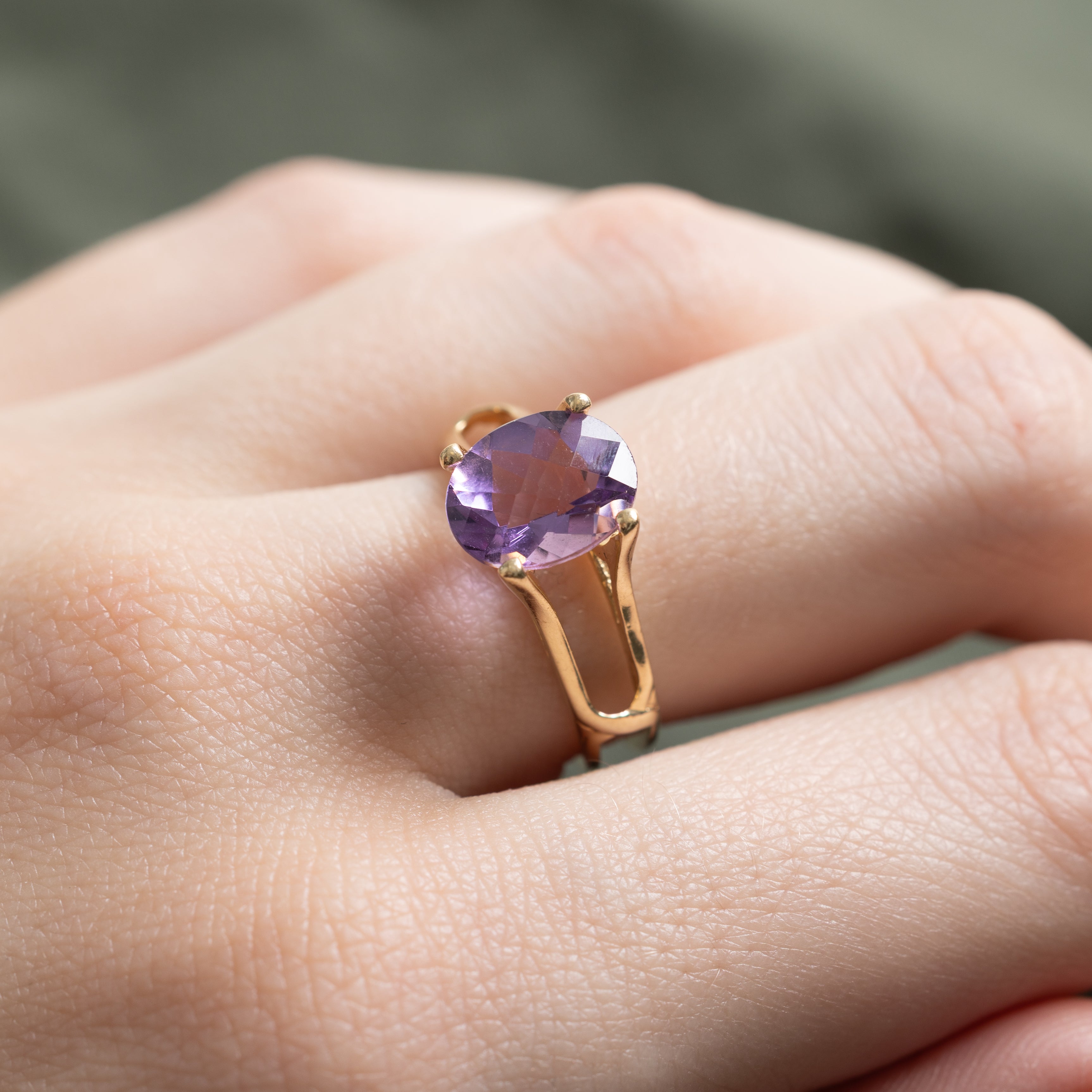 Oval Cut Amethyst Open Shank Ring | 2.22ct | SZ 6