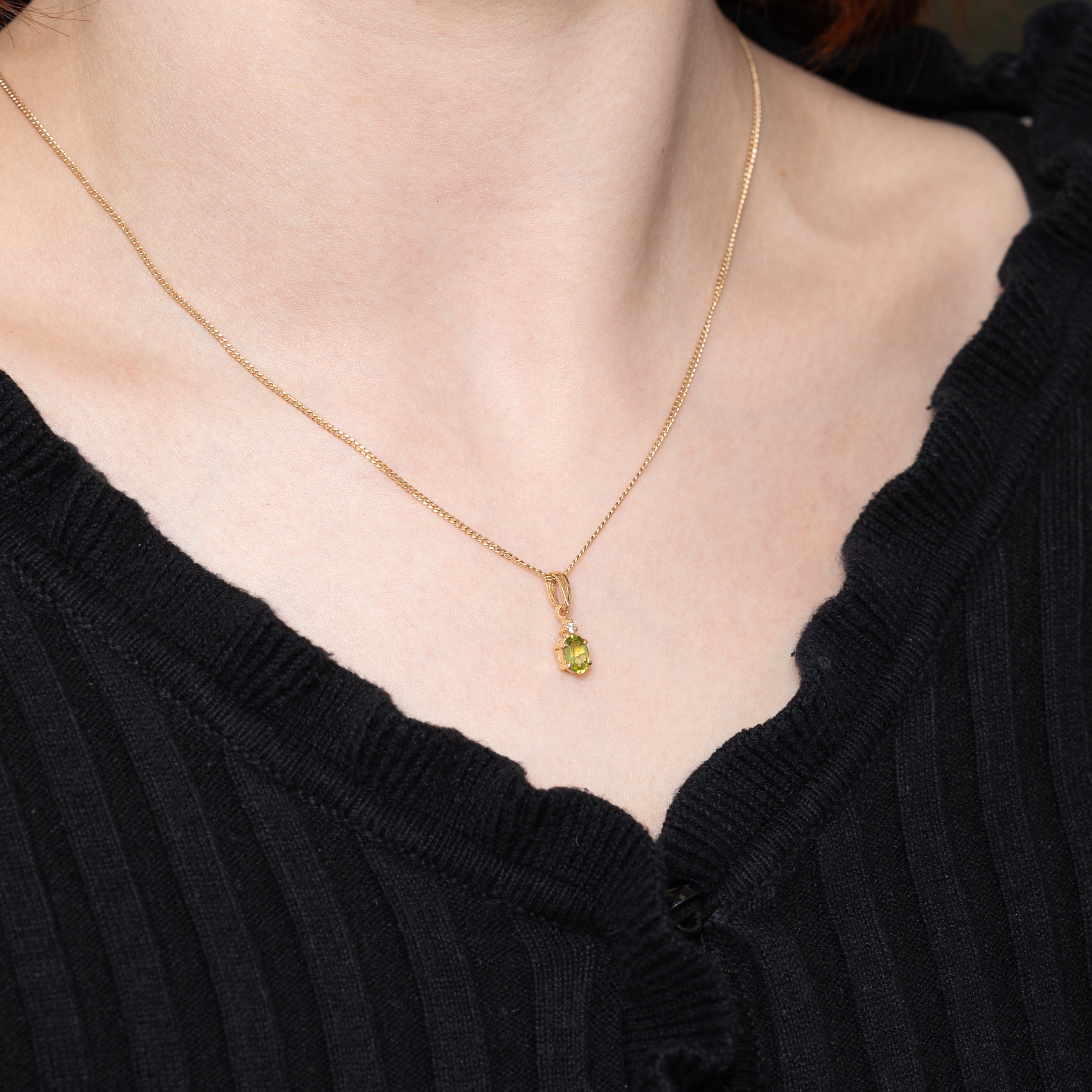 Pendentif en péridot et diamants 14 carats