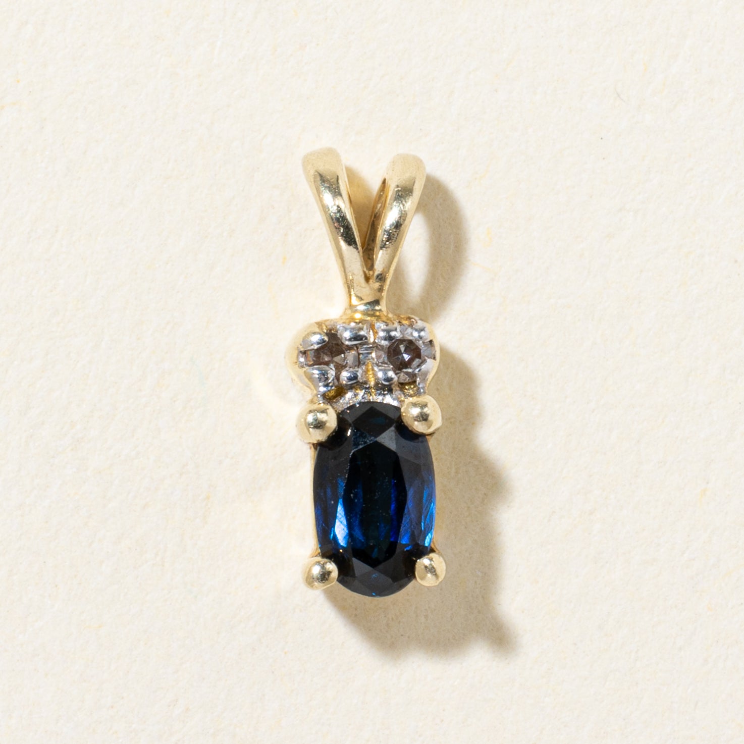 Pendentif en saphir et diamants 10 carats