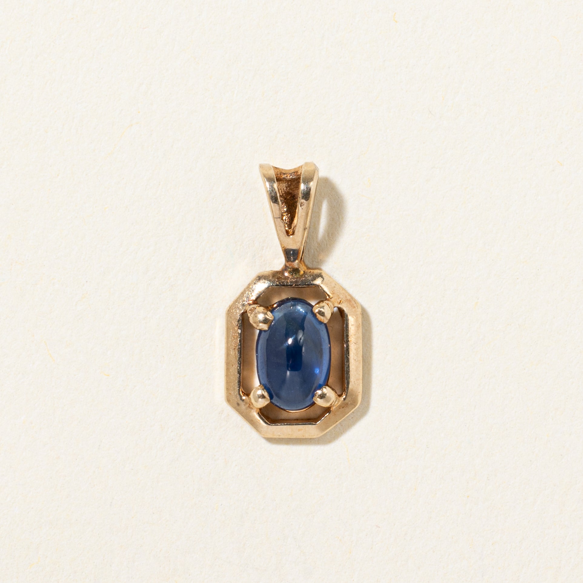 Pendentif octogonal en saphir 10 carats | 0,50 ct