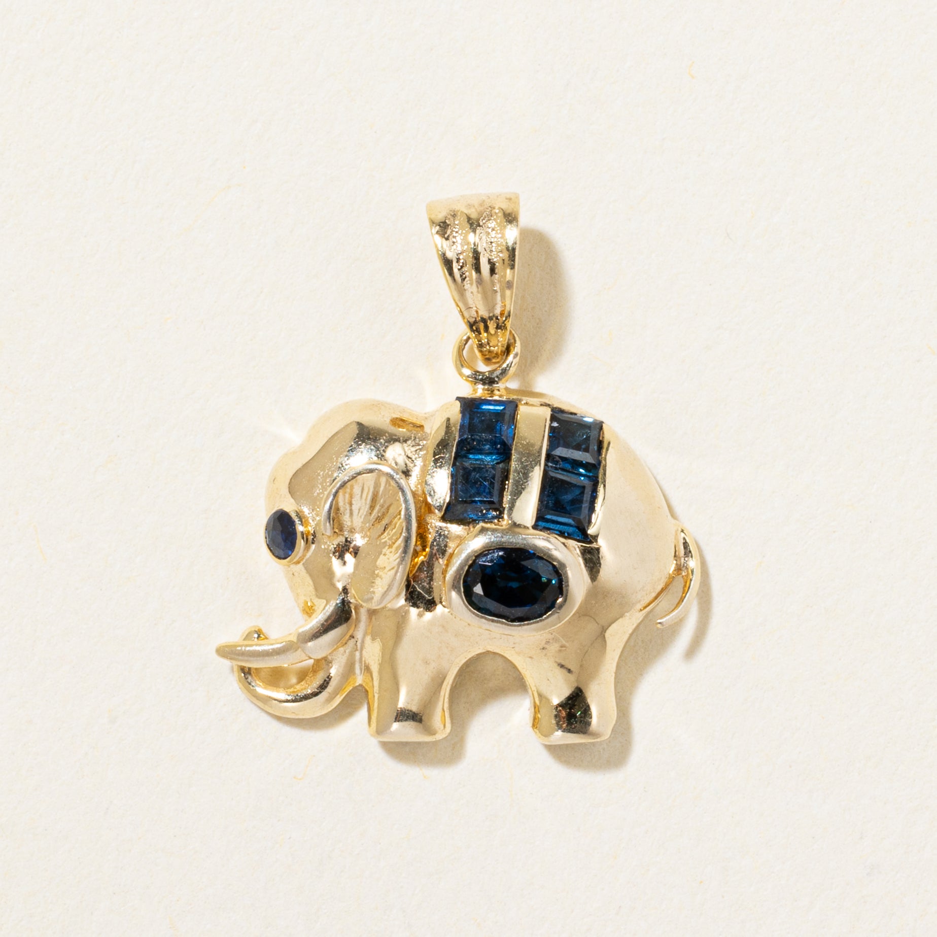 14k Sapphire Elephant Pendant | 0.60ct